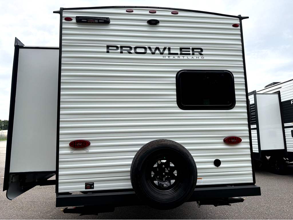 2027 HEARTLAND PROWLER 3202DSB - Image 5