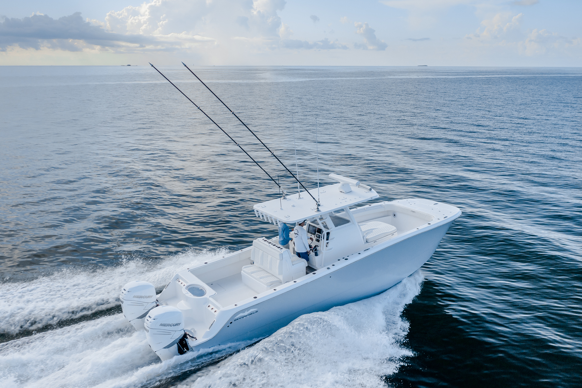 2026 INVINCIBLE 2026 33 CATAMARAN - Image 31