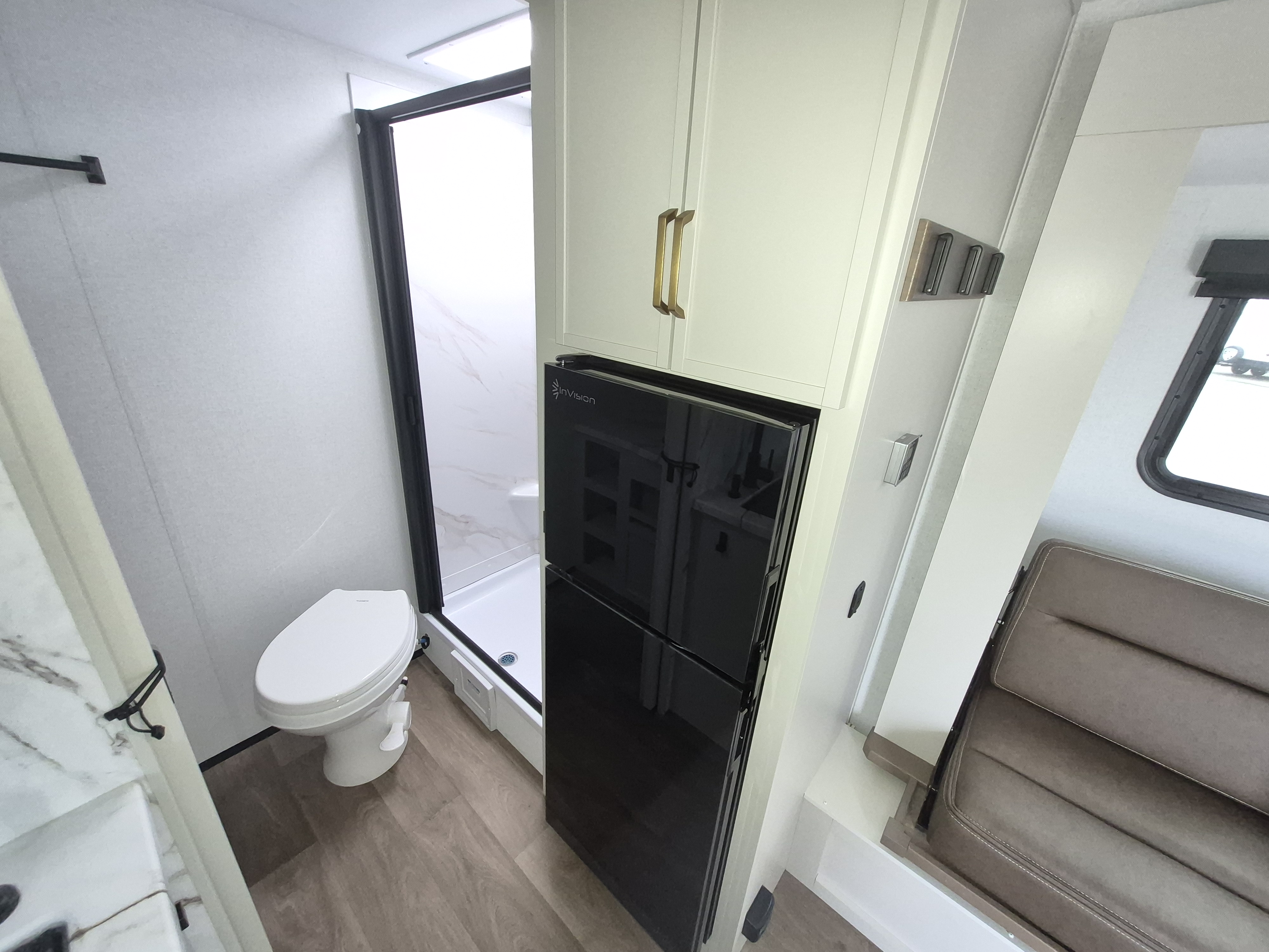 2027 GRAND DESIGN IMAGINE AIM 16MLA - Image 9
