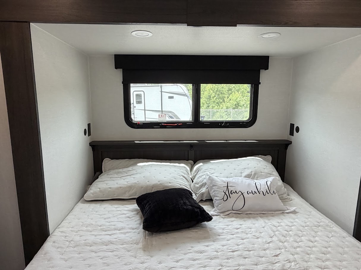 2027 VENTURE RV SPORTTREK 292VRB - Image 74