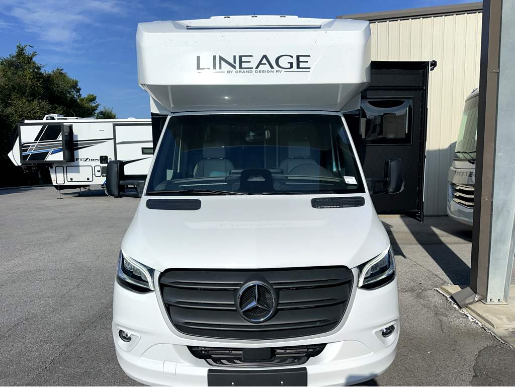 2026 Grand Design Lineage Series M 25TK - Image 9