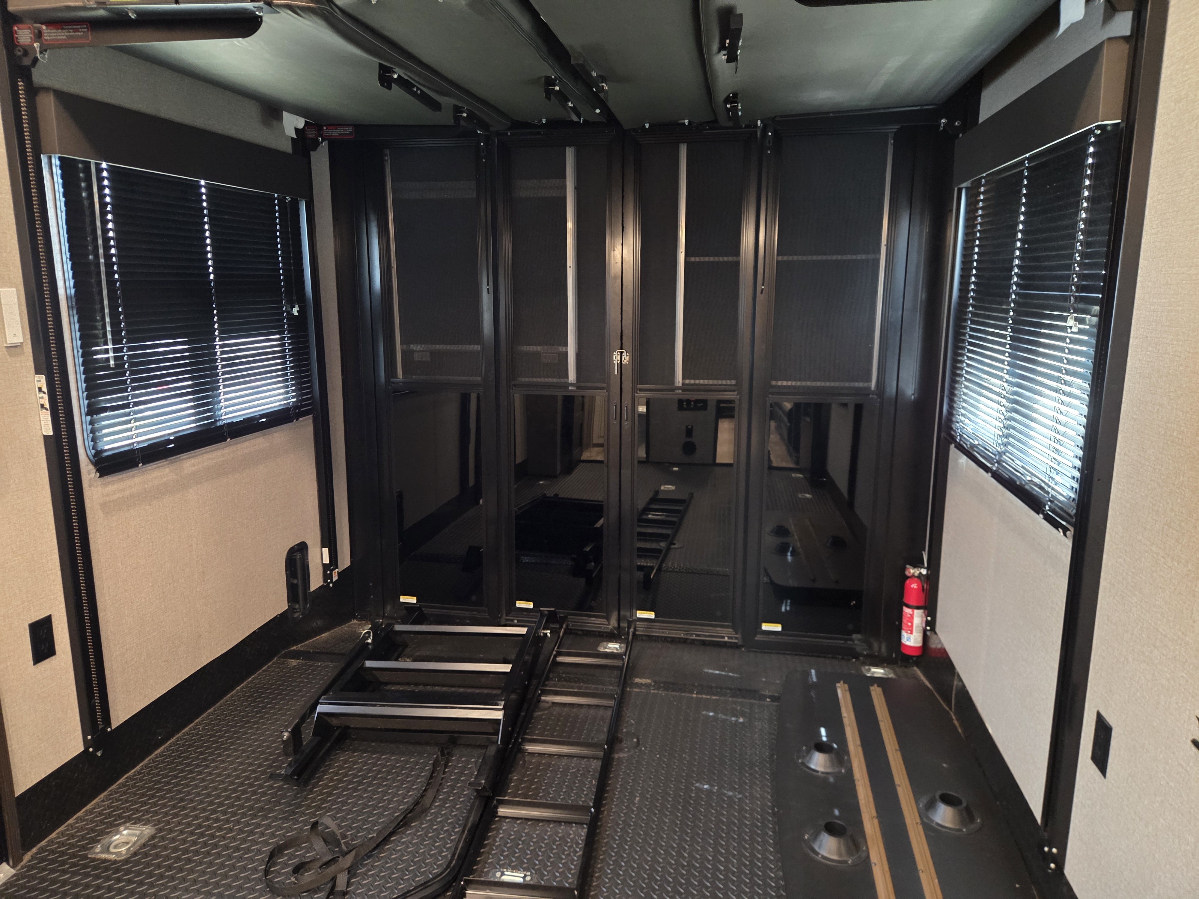 2021 Jayco Seismic 4113 - Image 8