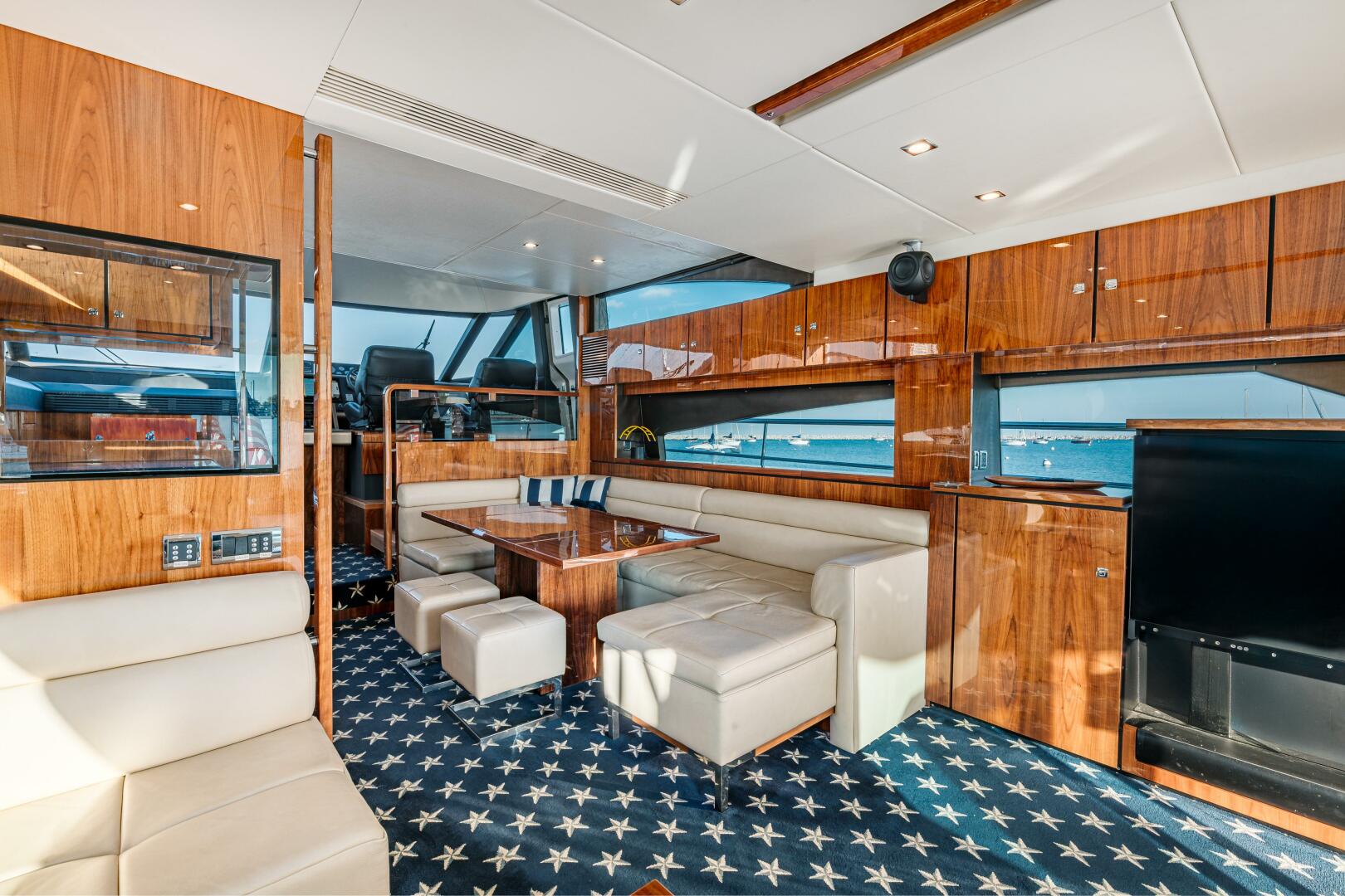 2011 Fairline 65 Squadron - Image 35