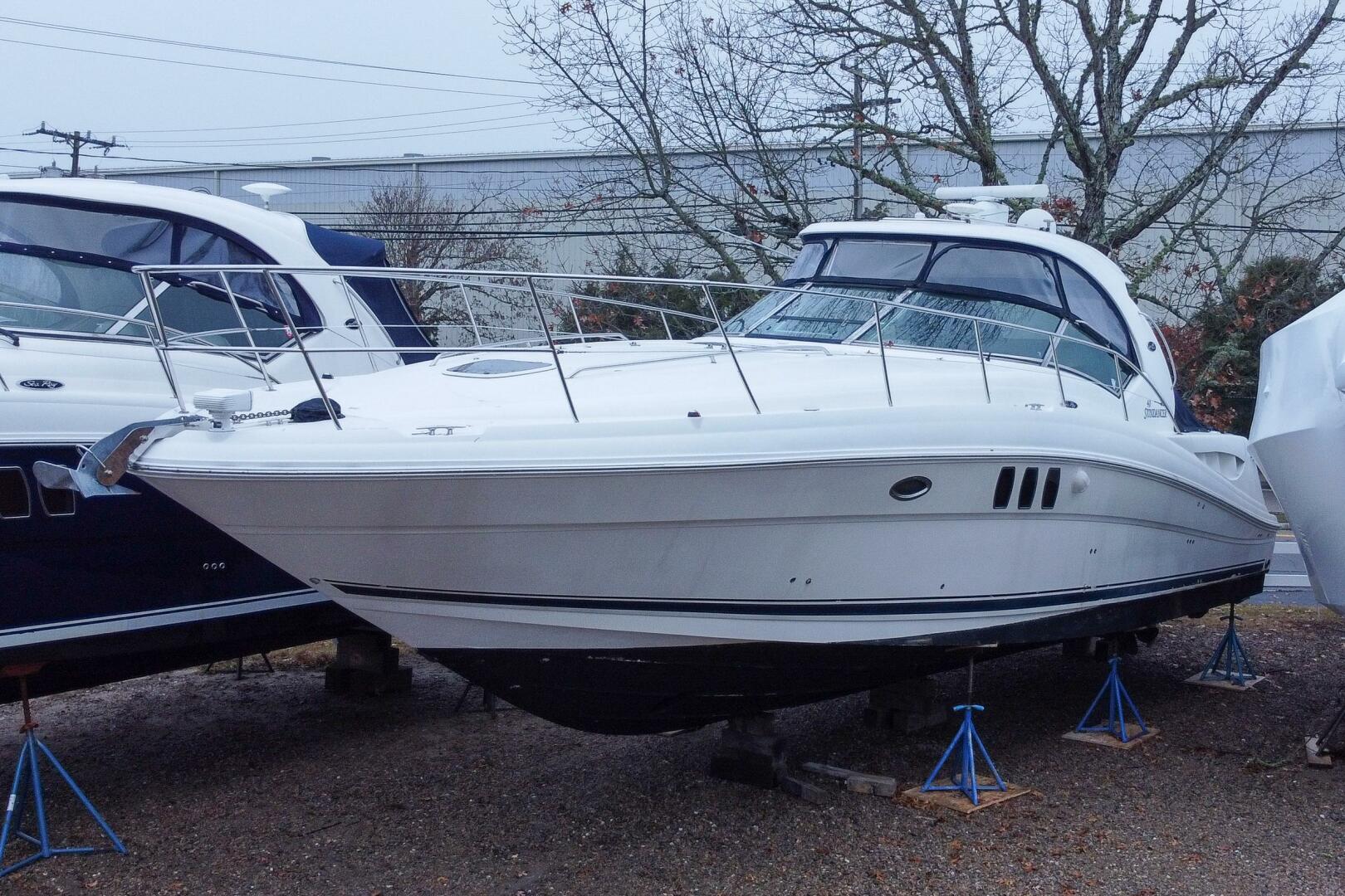 2007 Sea Ray 400 Sundancer - Image 1