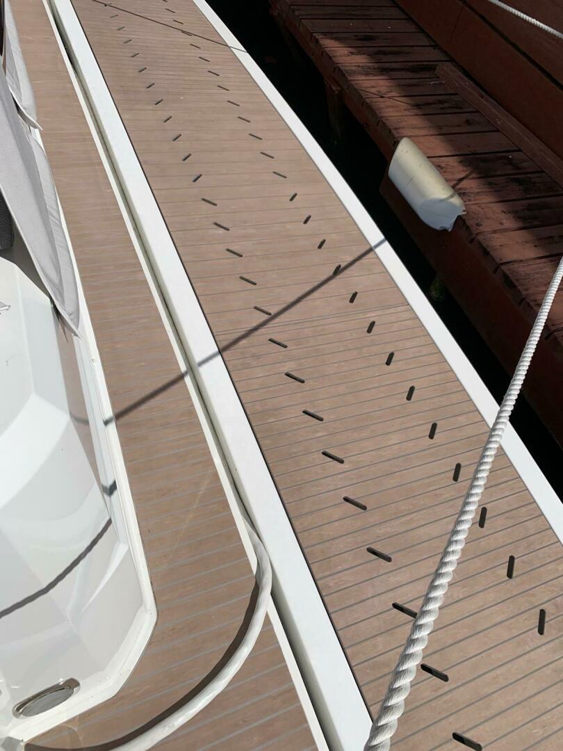 2024 Fountaine Pajot MY5 - Image 11