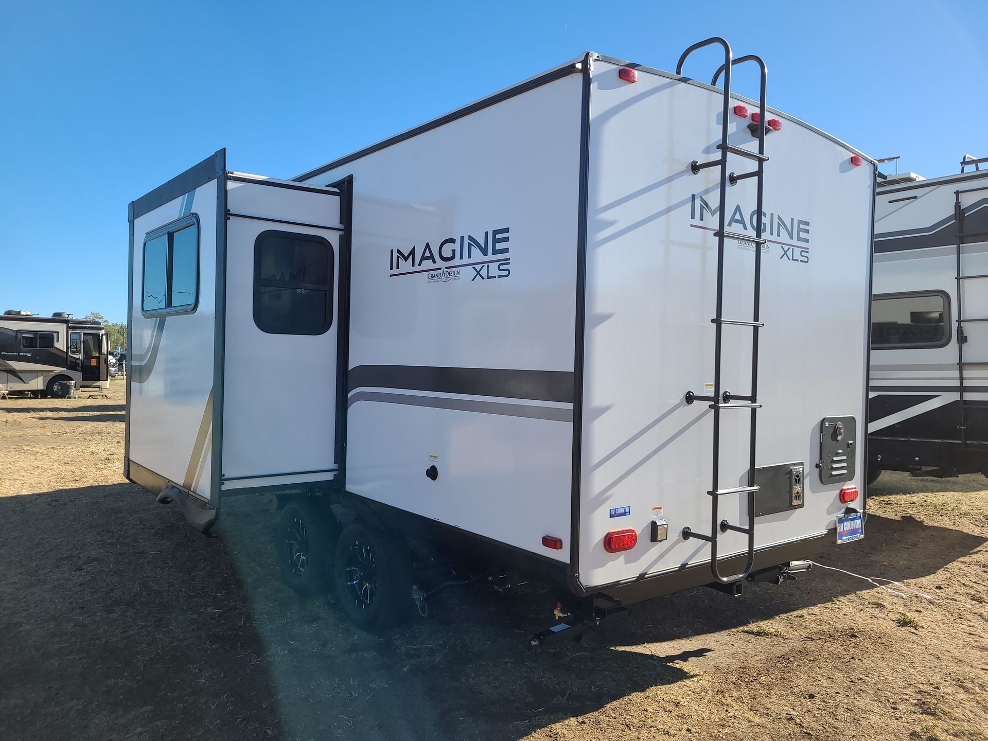 2026 Grand Design Imagine XLS 17MKE - Image 8
