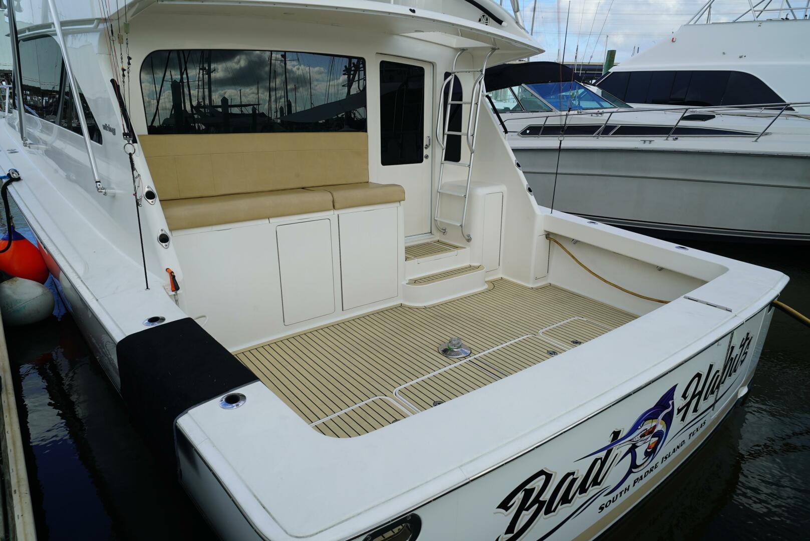 2007 Viking 45 Convertible - Image 65