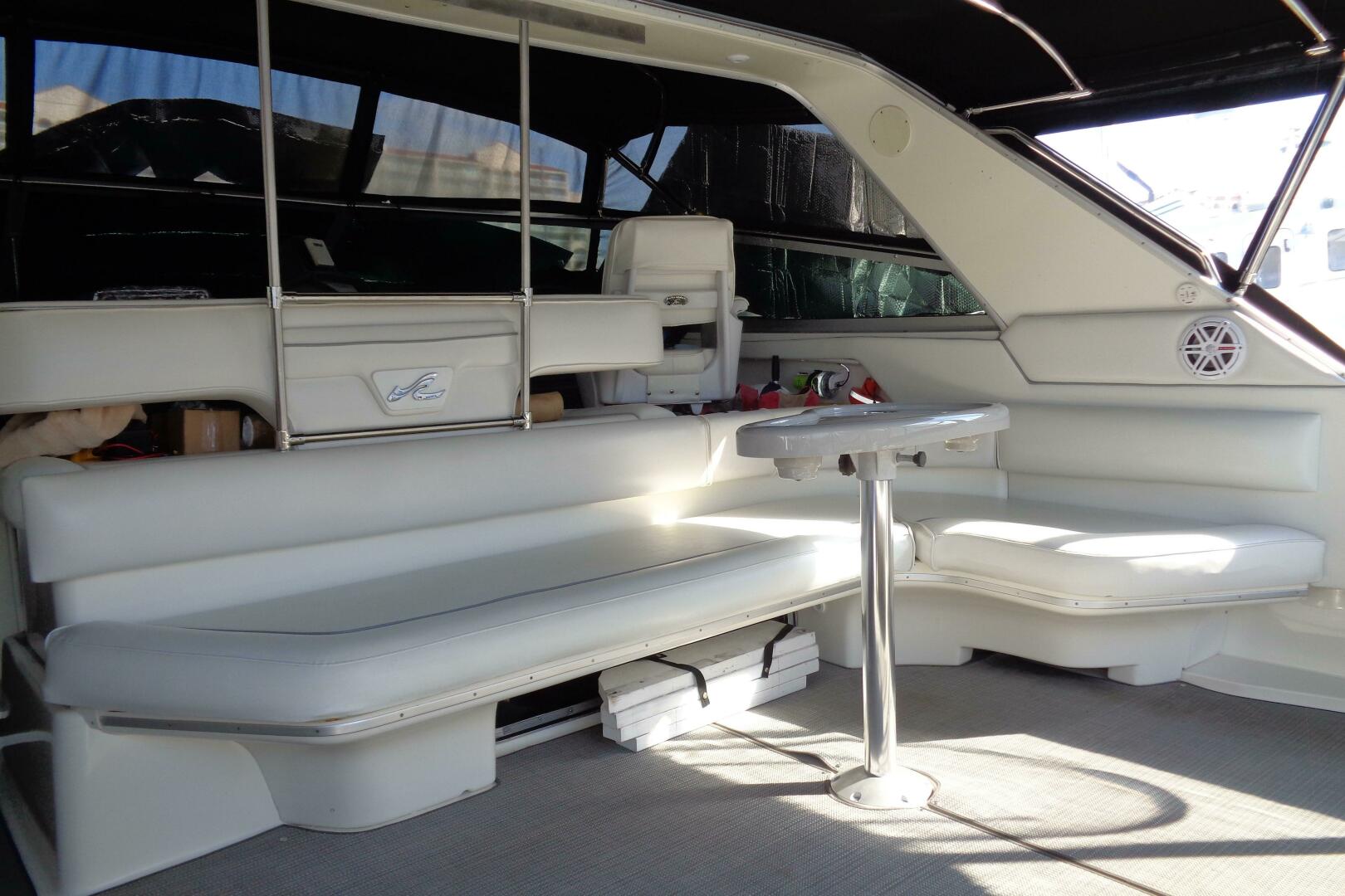 1991 Sea Ray 480 Sundancer - Image 19
