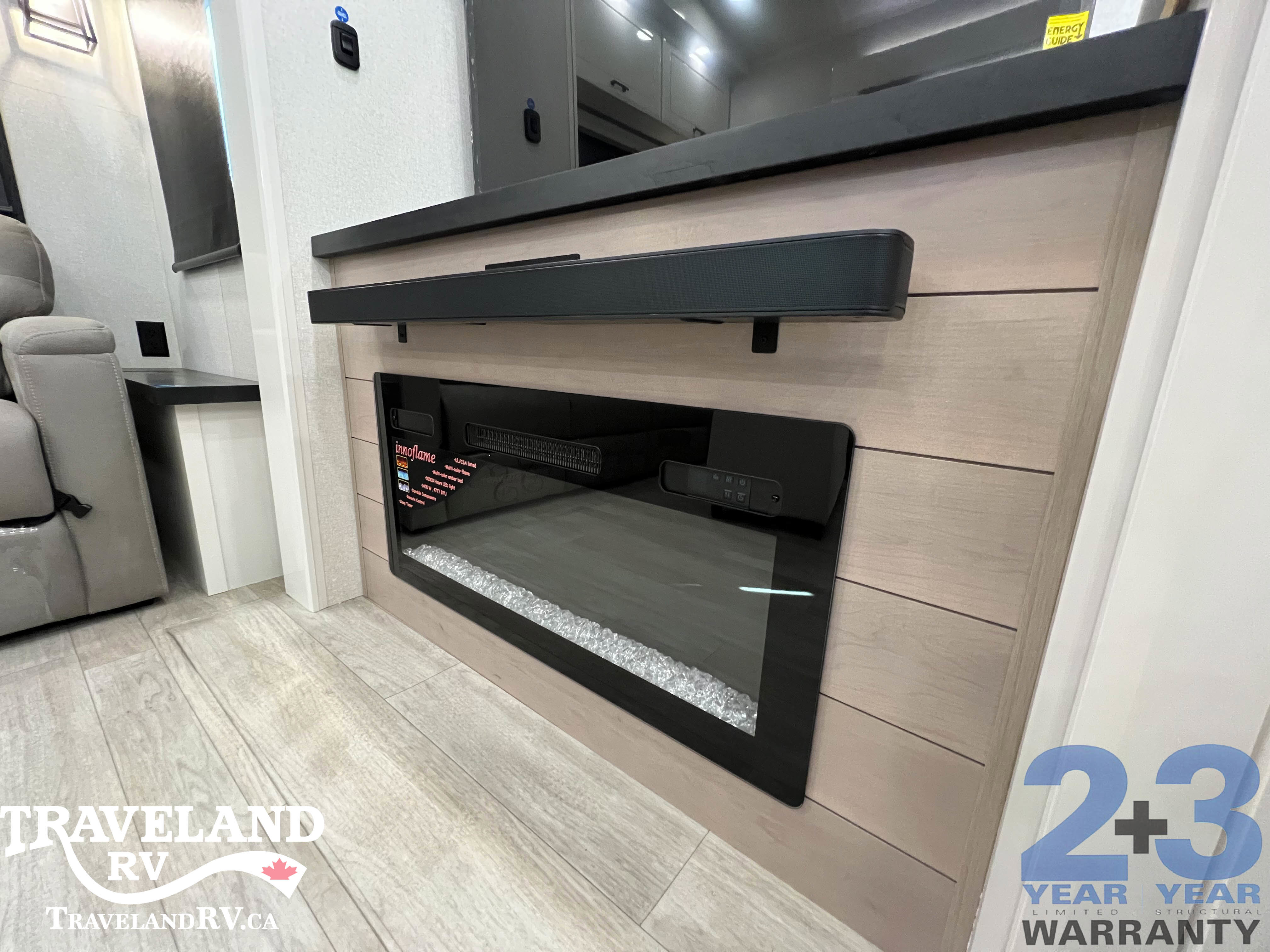 2026 Jayco Pinnacle 32RLTS - Image 21