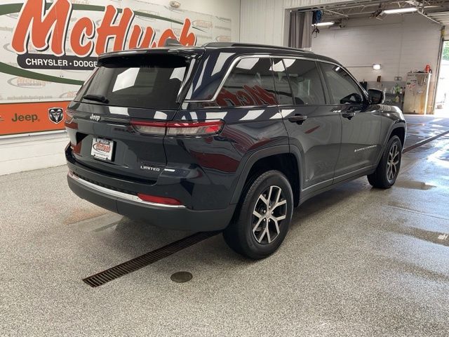 2024 Jeep Grand-Cherokee-L Laredo Altitude 4x4 - Image 7
