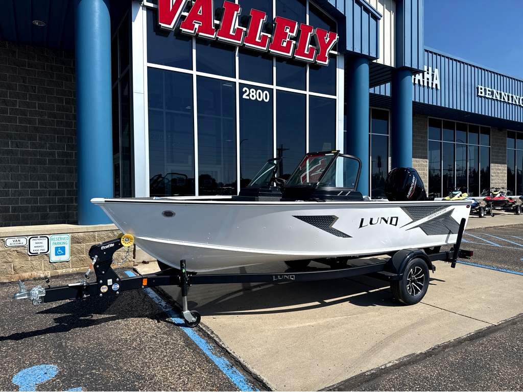 2027 Lund 1800 Adventure Sport - Image 2