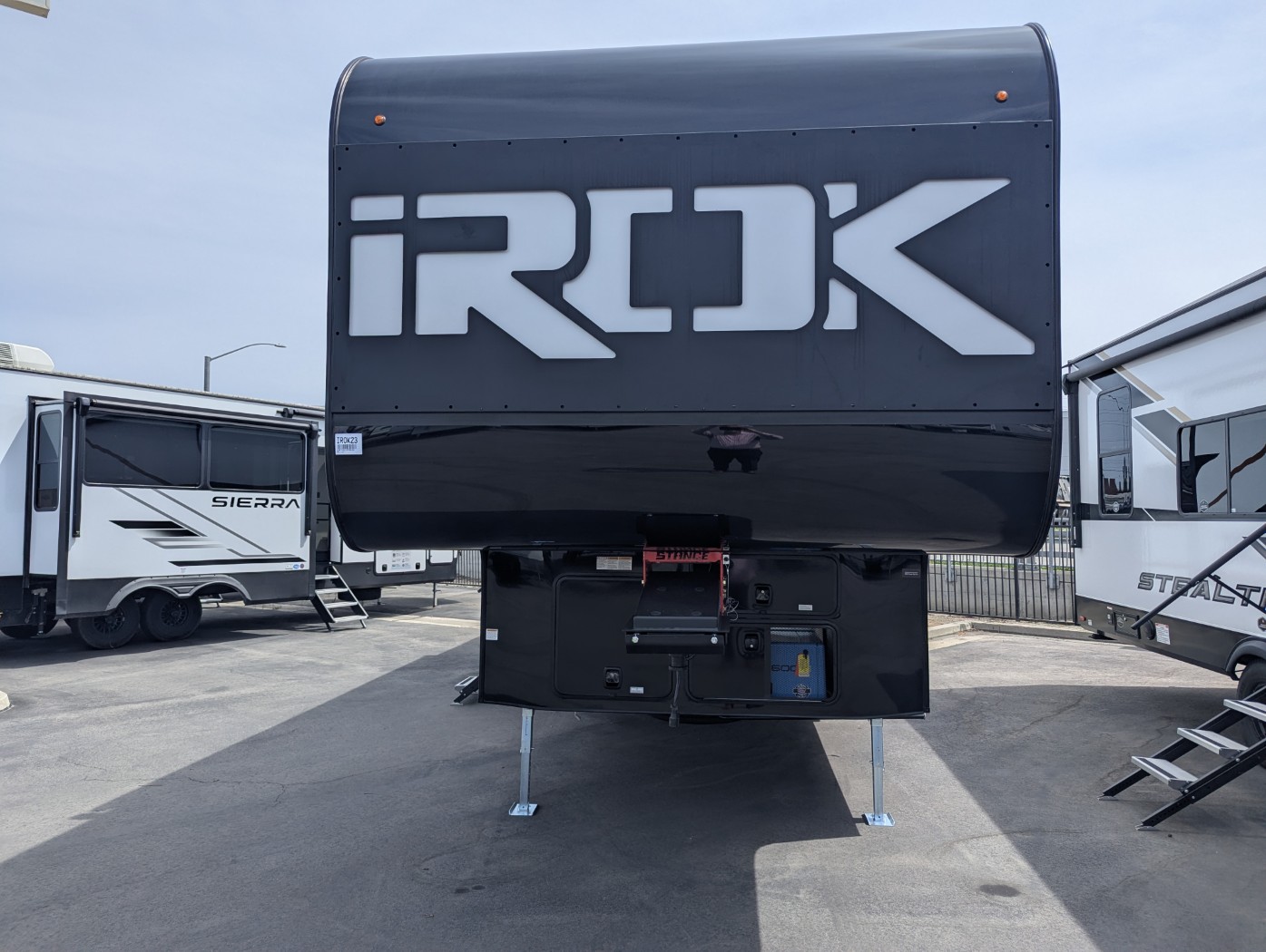2027 IROK Trailers FW C-CR LINE IROK FW C-CR 3220 - Image 2