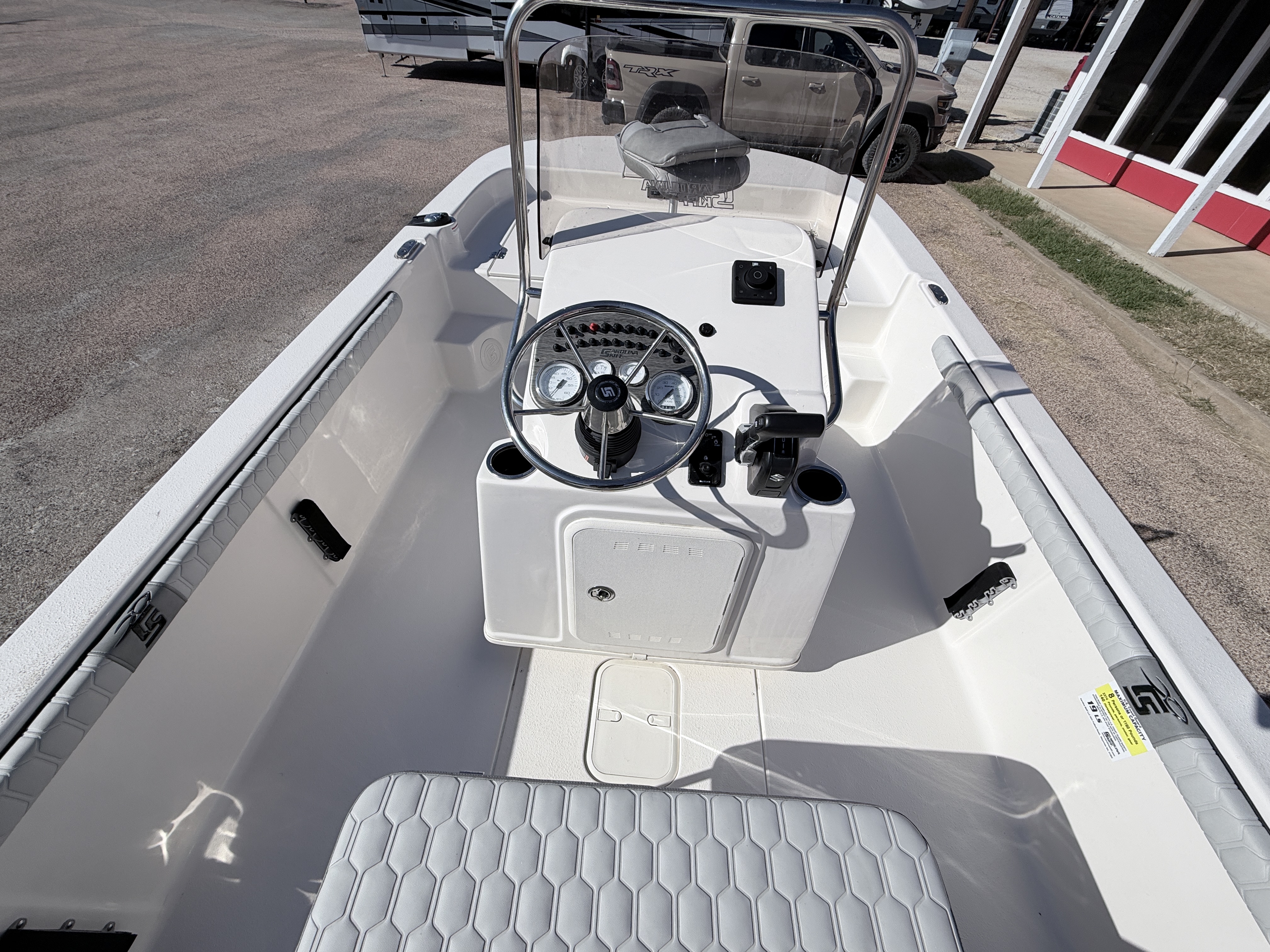 2026 CAROLINA SKIFF 2026 19 LS - Image 8
