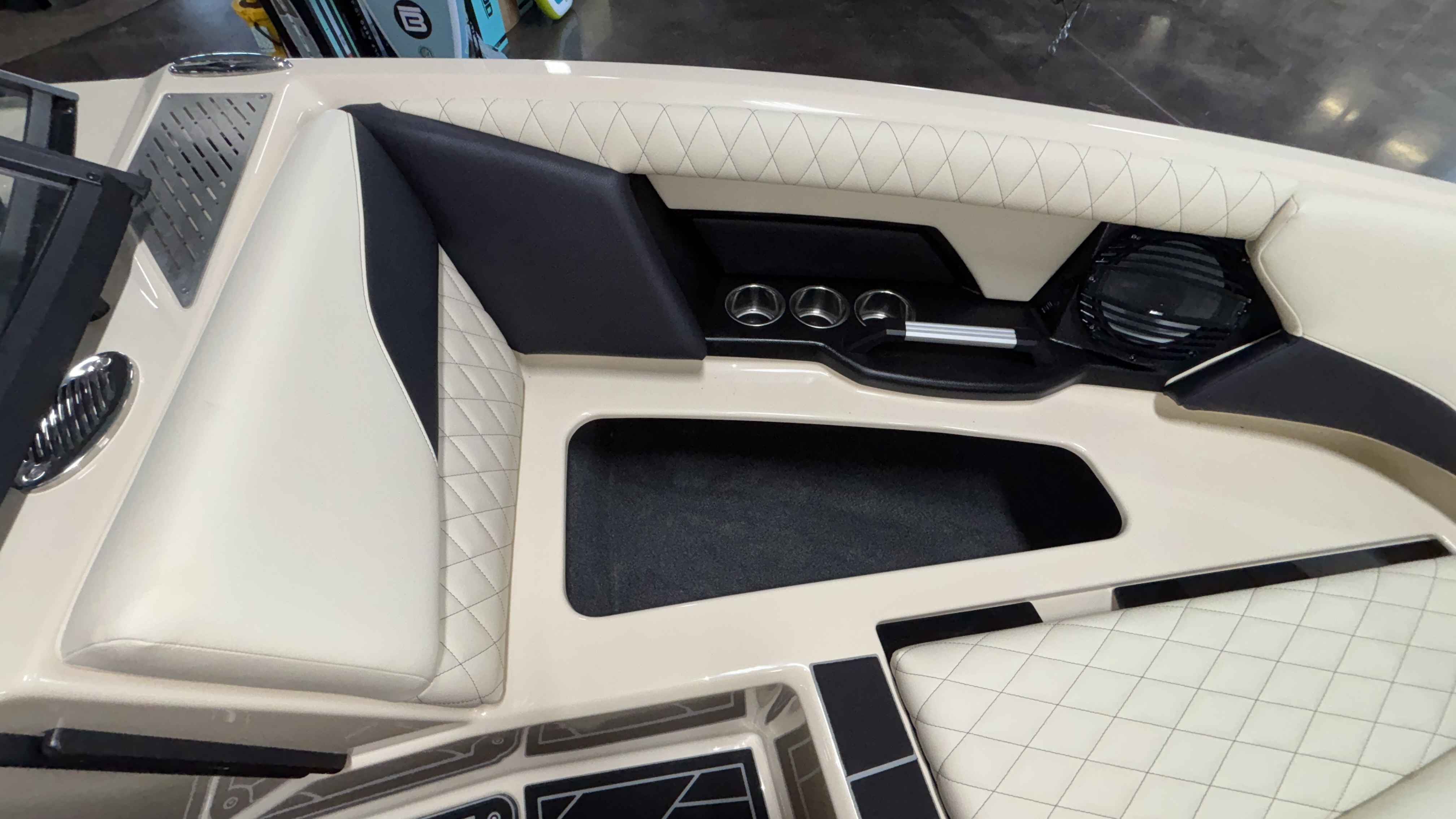 2025 Tige Z5 - Image 37