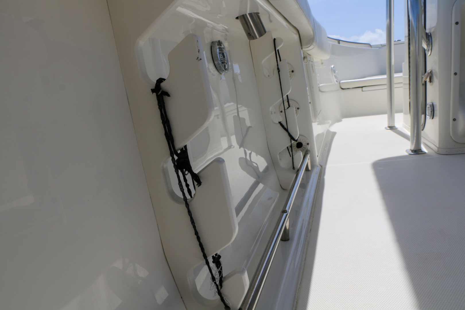 2006 Triton LOWBOY 24' TRAILER Base - Image 12