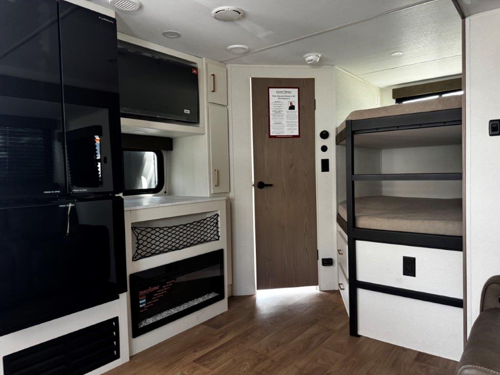 2027 Grand Design Transcend XPLOR 27DBX - Image 20