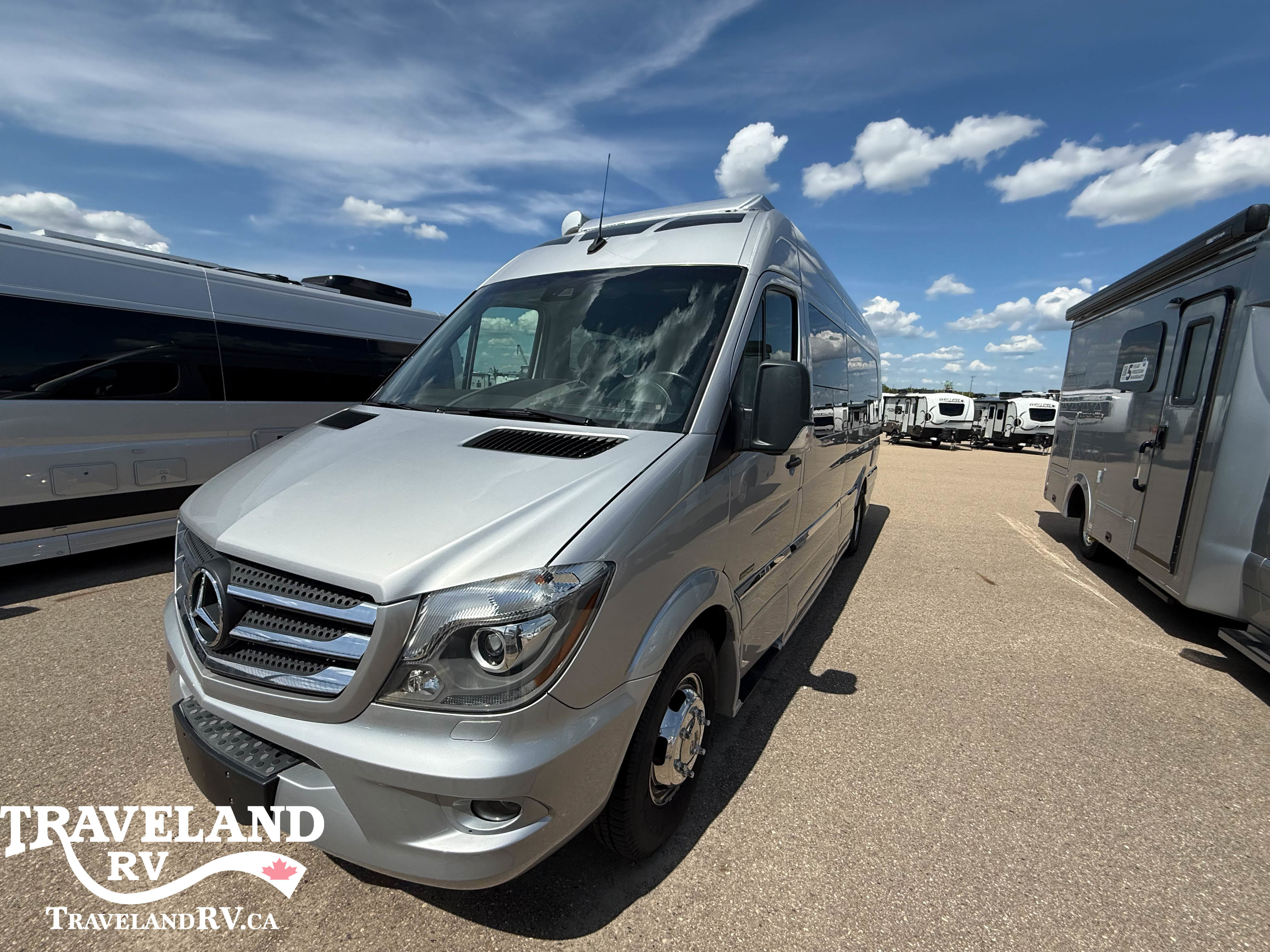 2019 ROADTREK CS ADVENTUROUS XL - Image 3