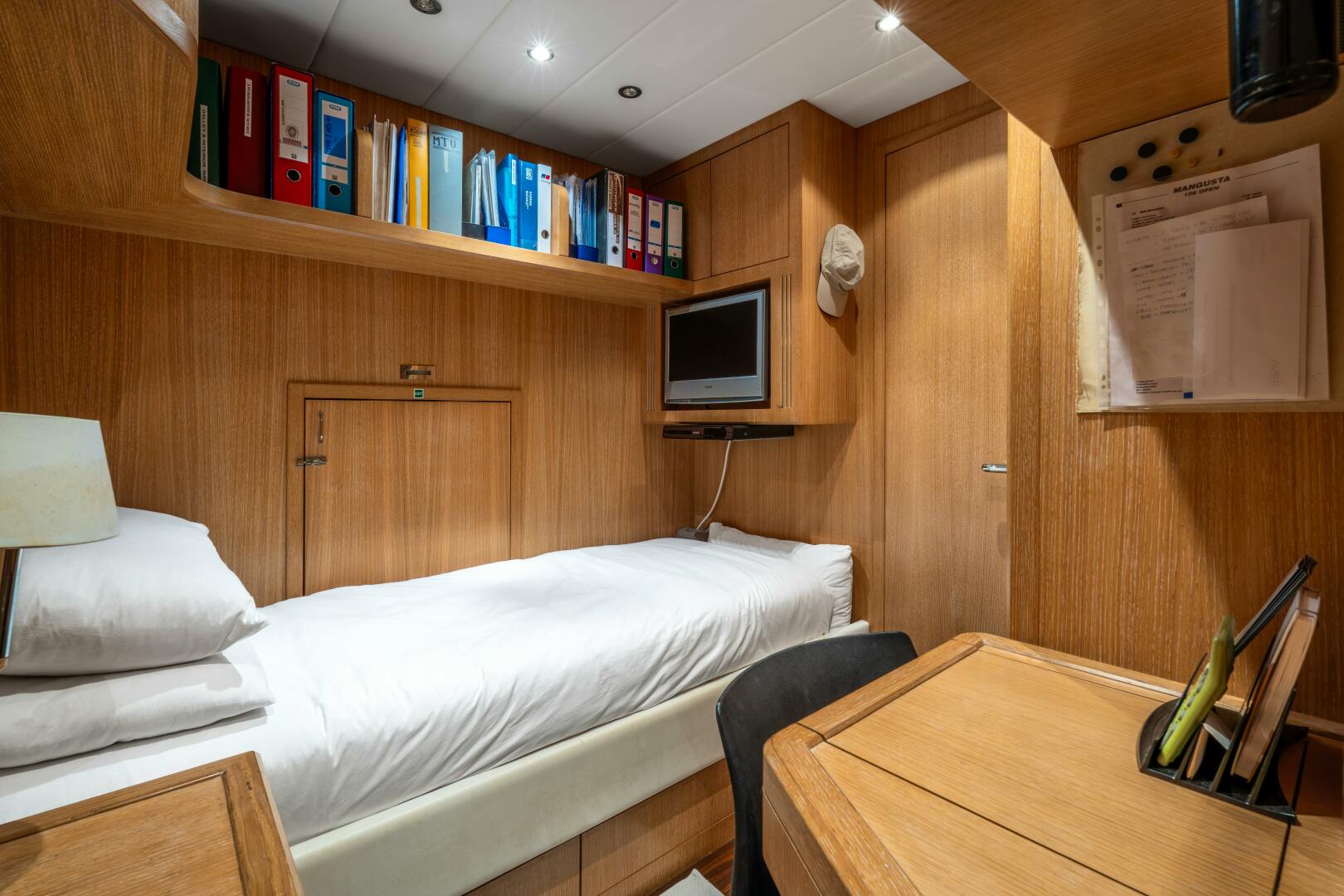 2008 Overmarine Mangusta 108 - Image 34