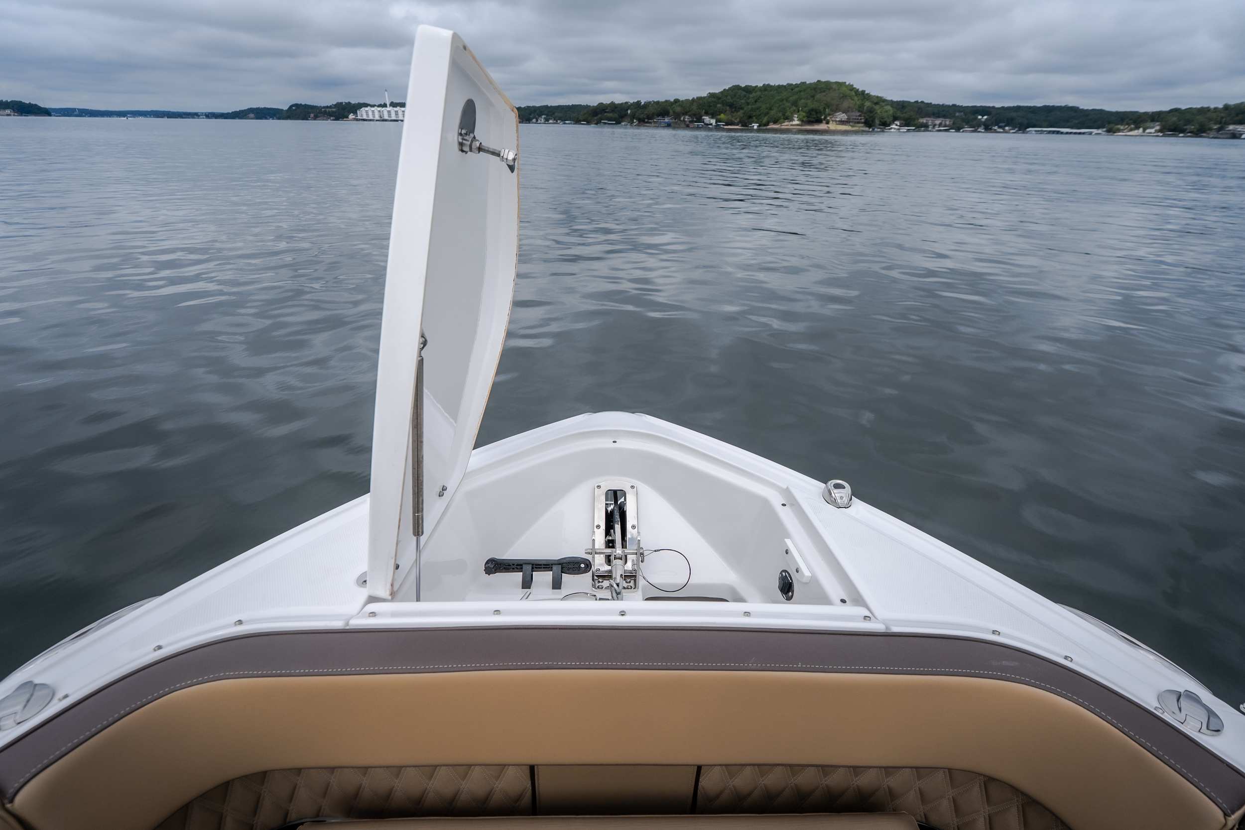 2025 Monterey 385SS - Image 44