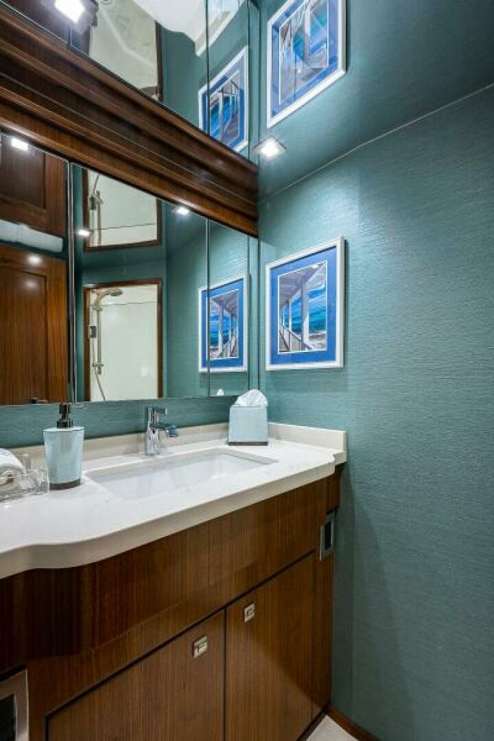 2017 Viking 75 Motoryacht - Image 33