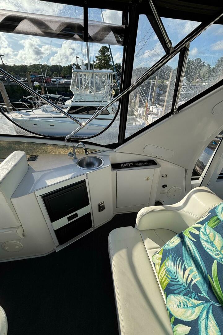 2001 Carver 396 Aft Cabin MY - Image 33