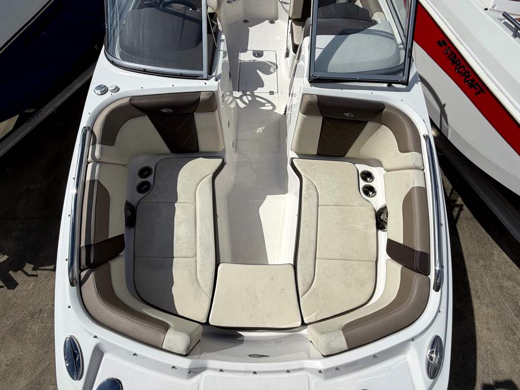 2019 CHAPARRAL 2019 SUNCOAST 230 - Image 18