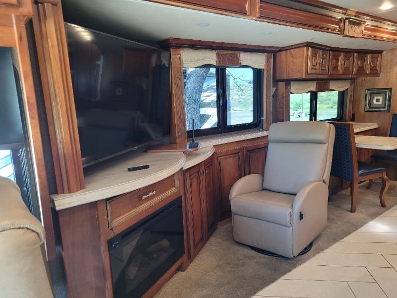 2016 Tiffin Allegro Bus 45 OP - Image 10