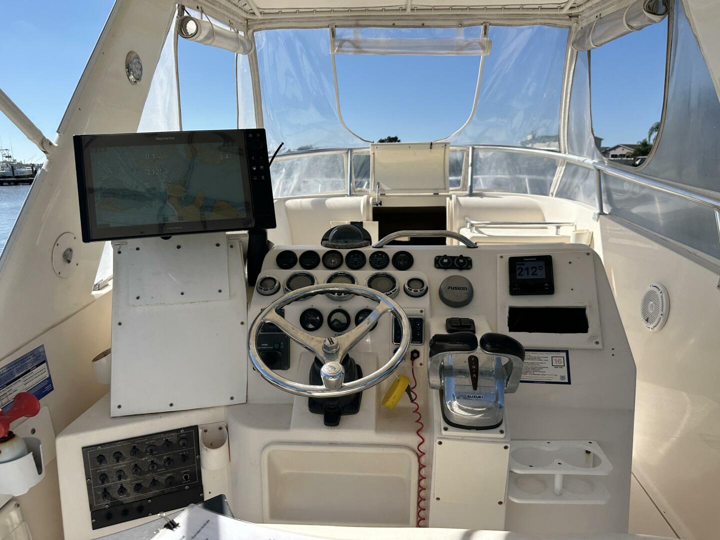 1994 Intrepid 376 Walkaround - Image 104