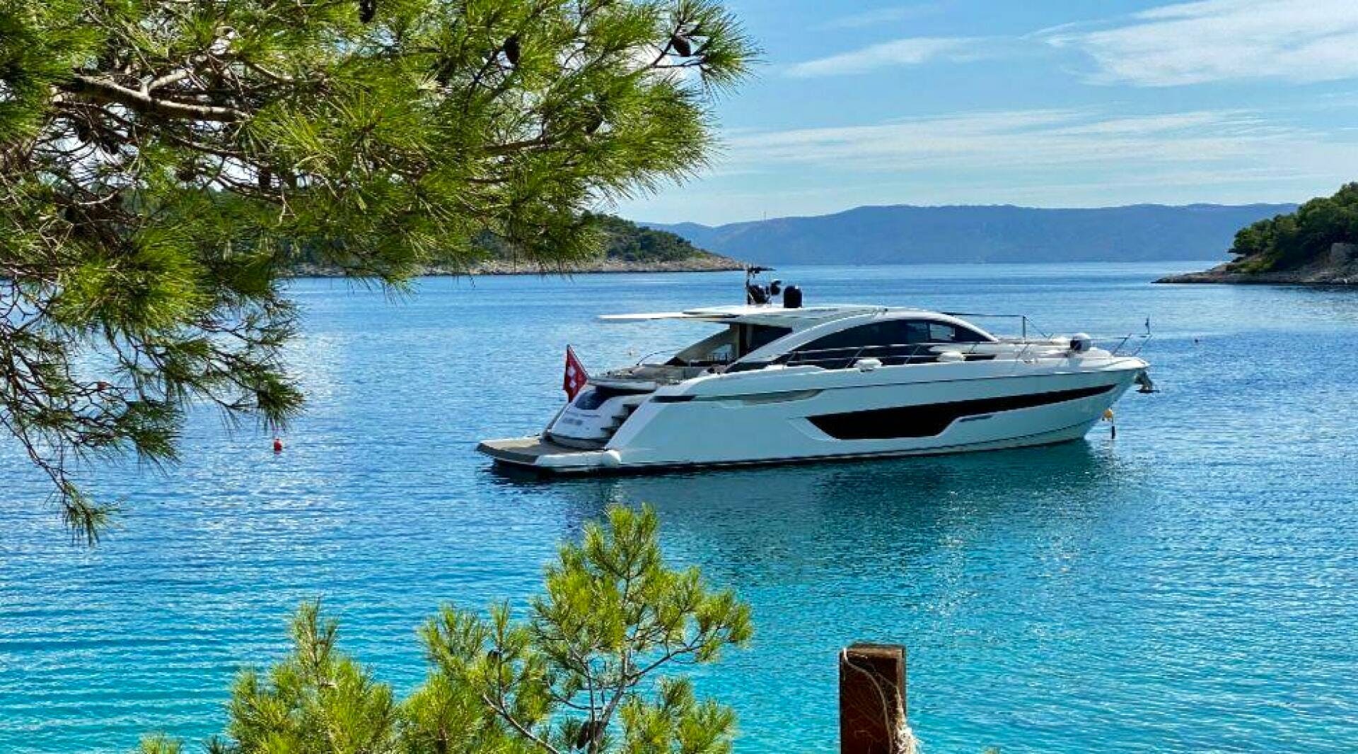 2019 Fairline - Image 27