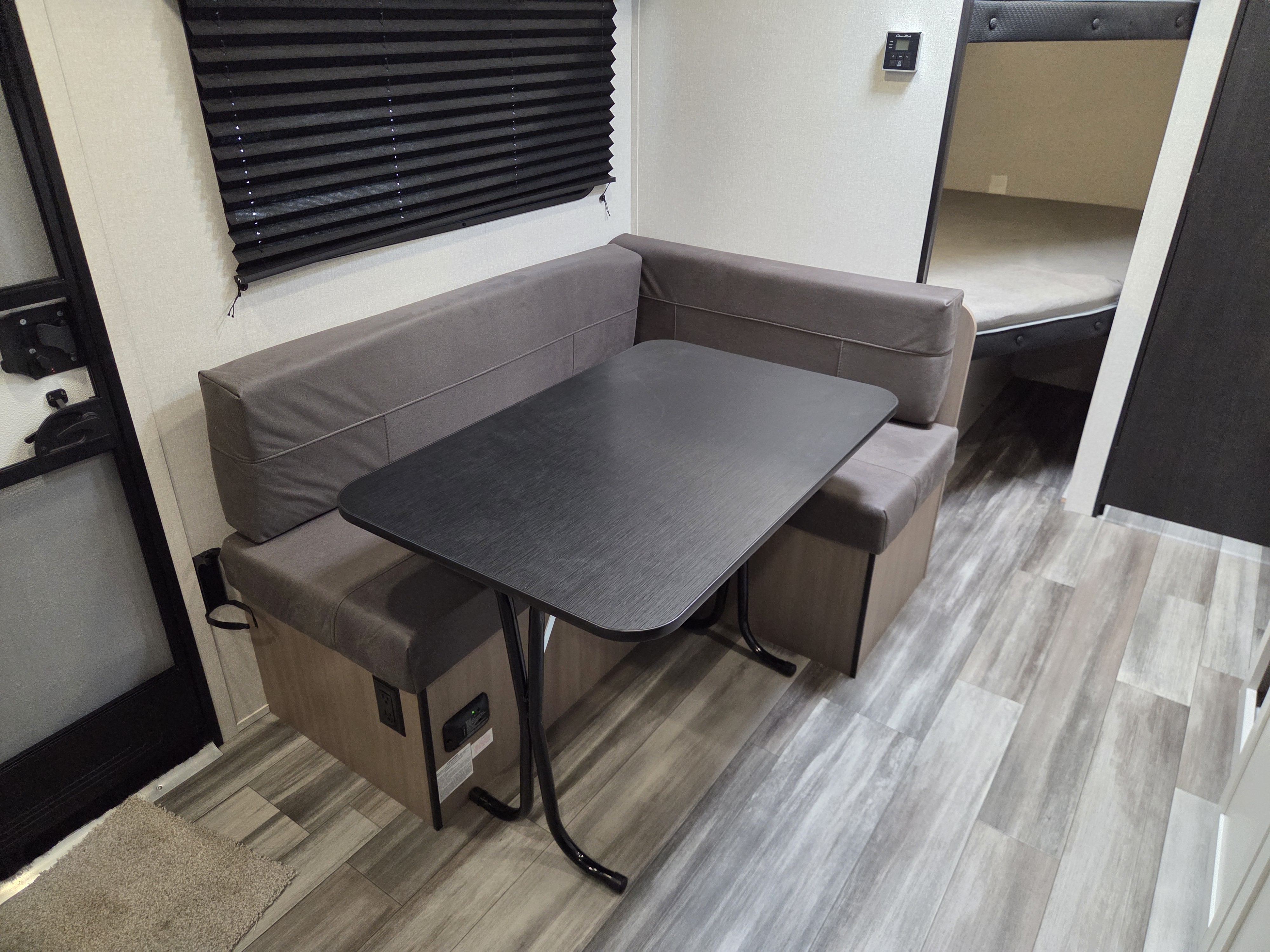 2026 Jayco Jay Flight SLX 172DB - Image 7