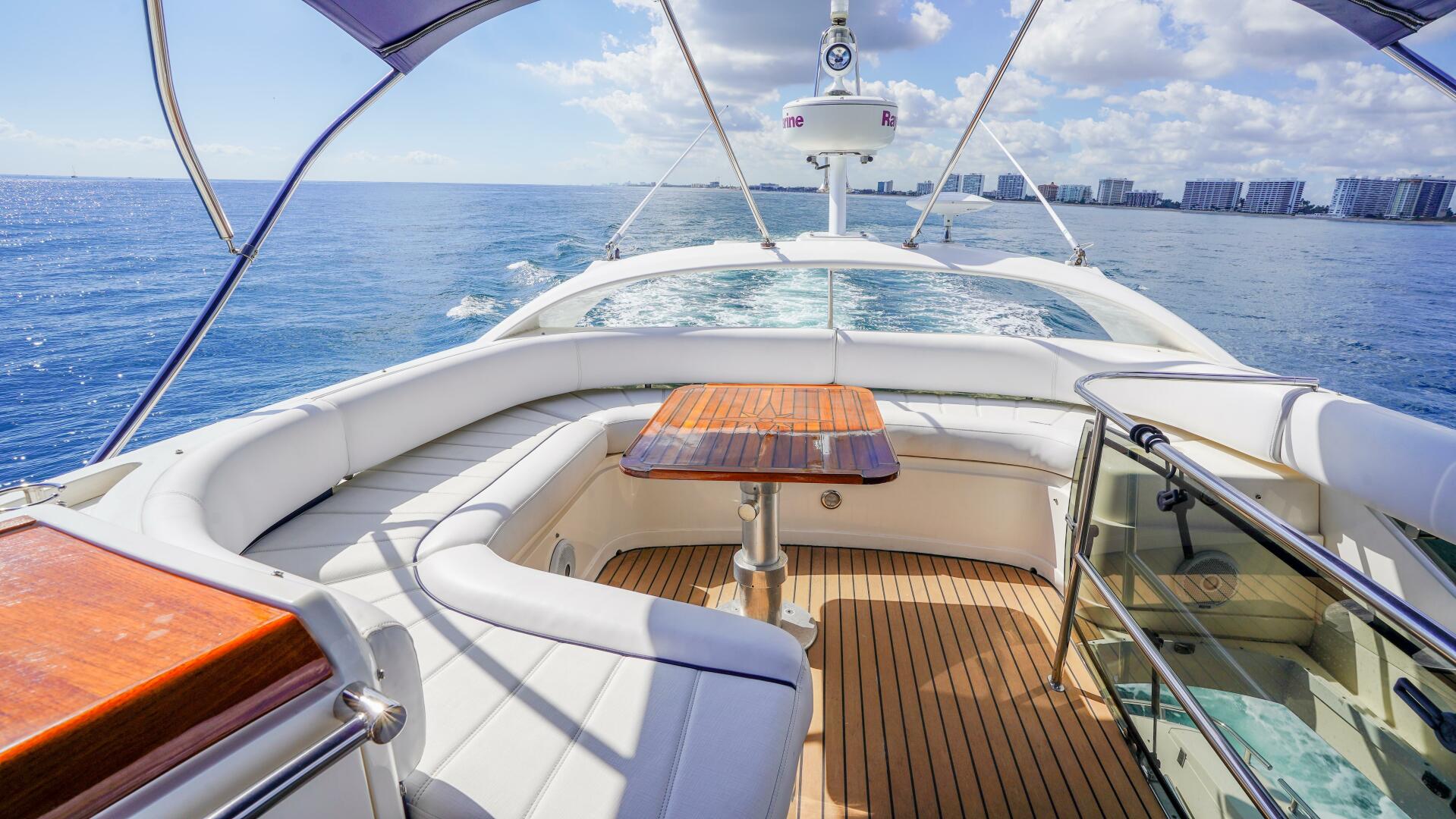 2009 Fairline - Image 46