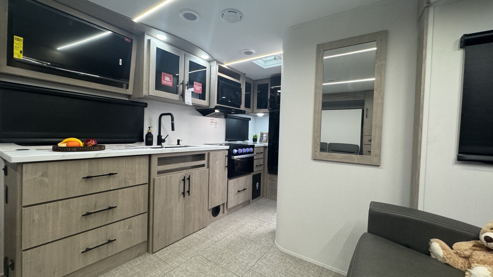 2025 Grand Design Imagine XLS 17MKE - Image 11