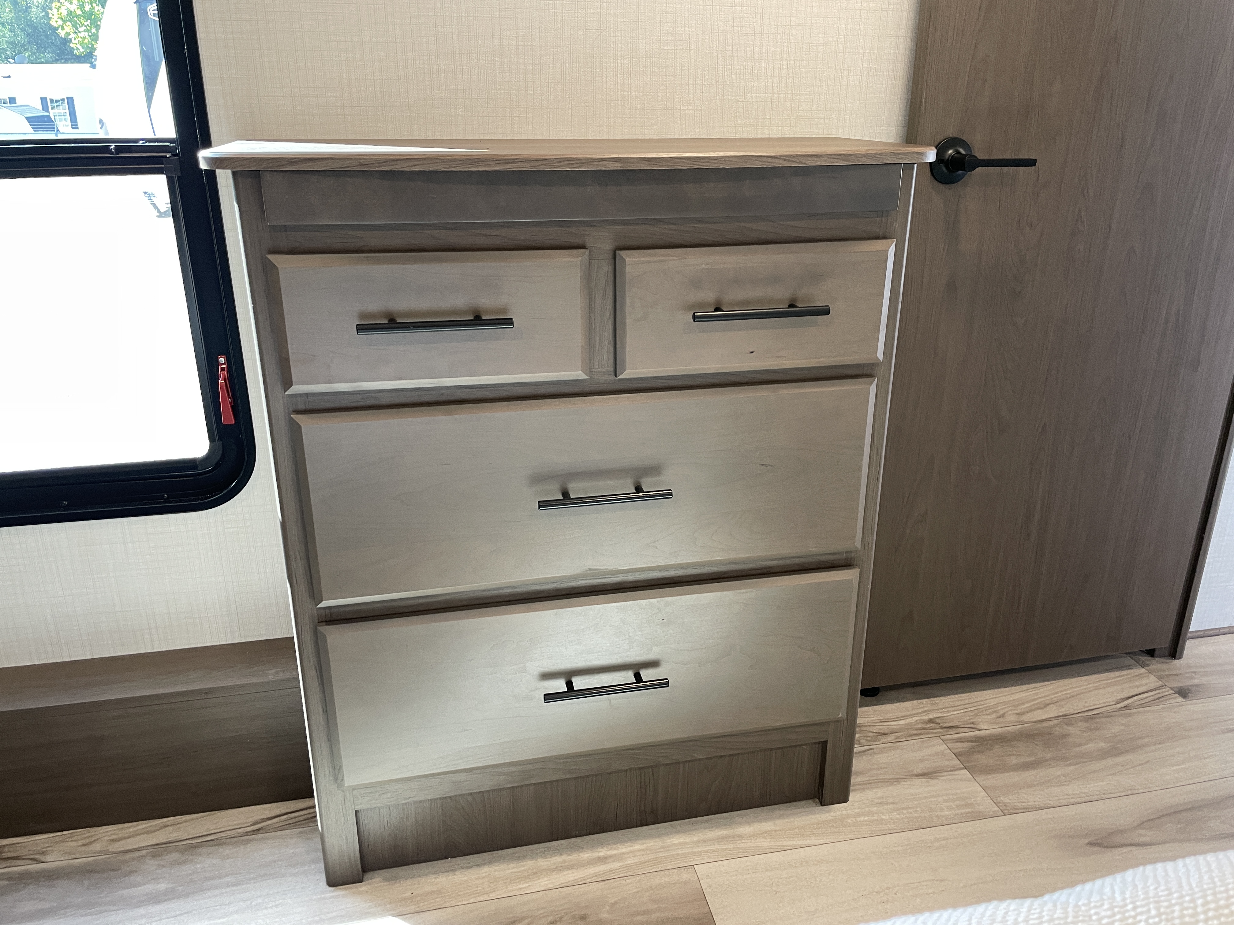 2027 Keystone Cougar 320RDS - Image 27