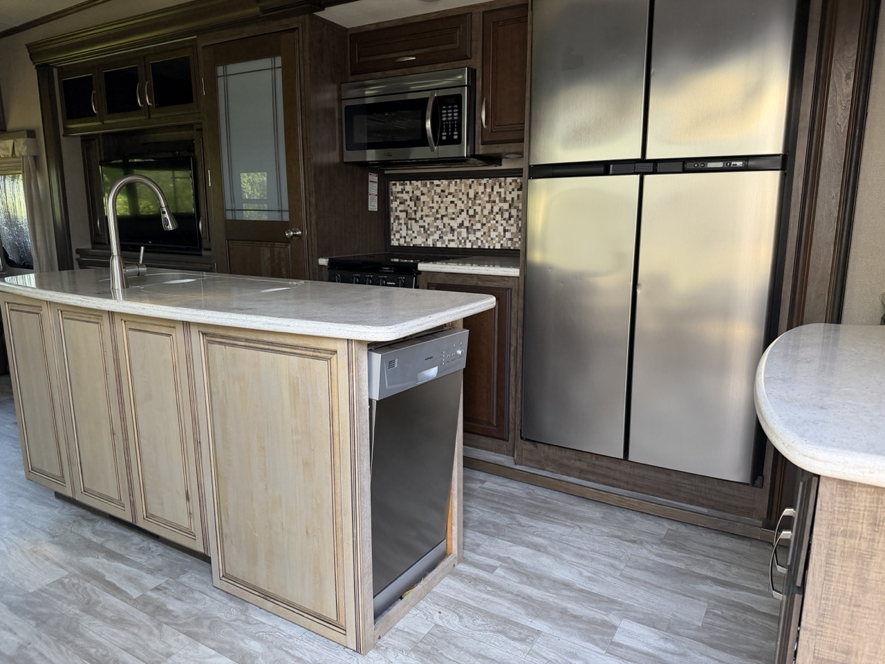 2016 Grand Design Solitude 369RL - Image 3