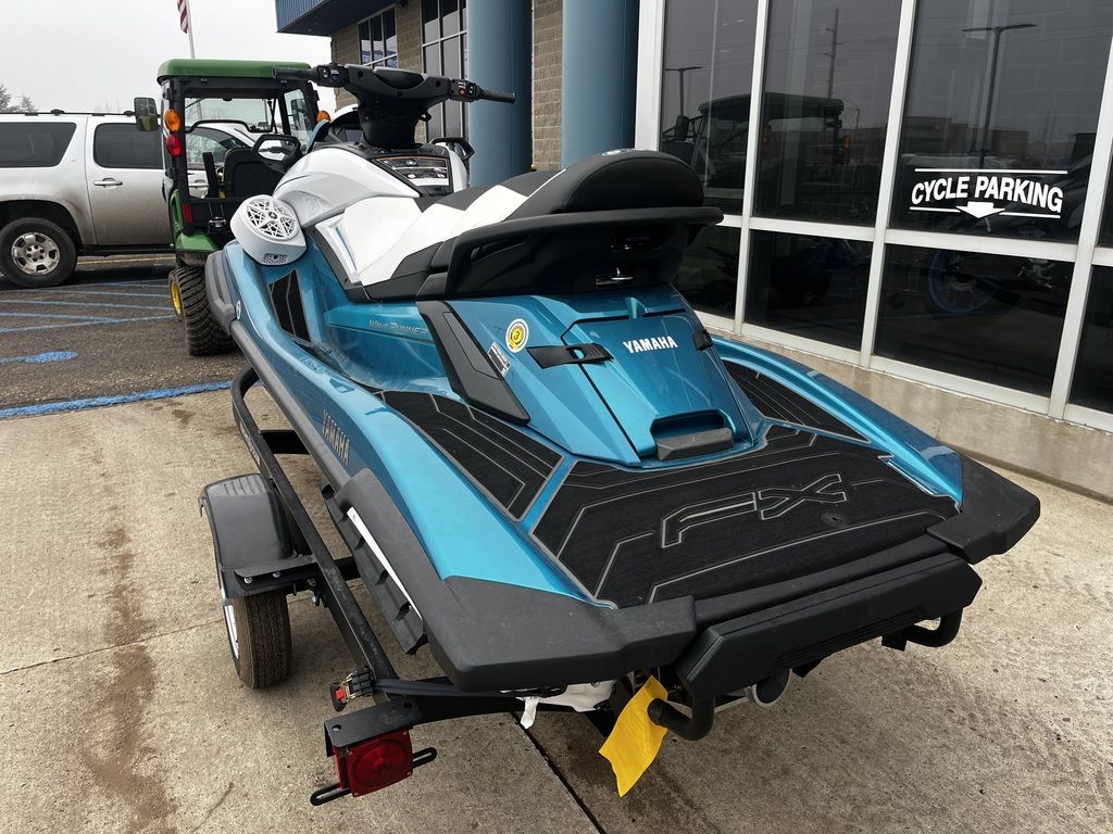 2026 Yamaha WaveRunners FX Cruiser® HO - Image 4