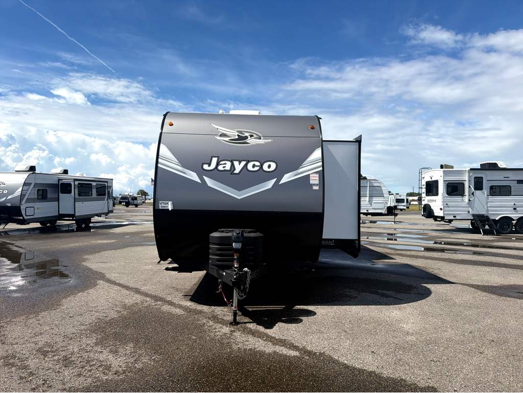 2027 JAYCO JAY FLIGHT 325BHT - Image 8