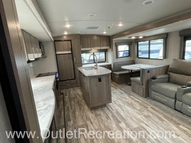 2021 Grand Design Imagine 2670MK - Image 9