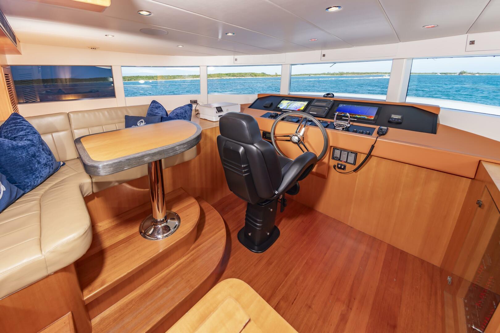 2017 Johnson 93 Flybridge - Image 41