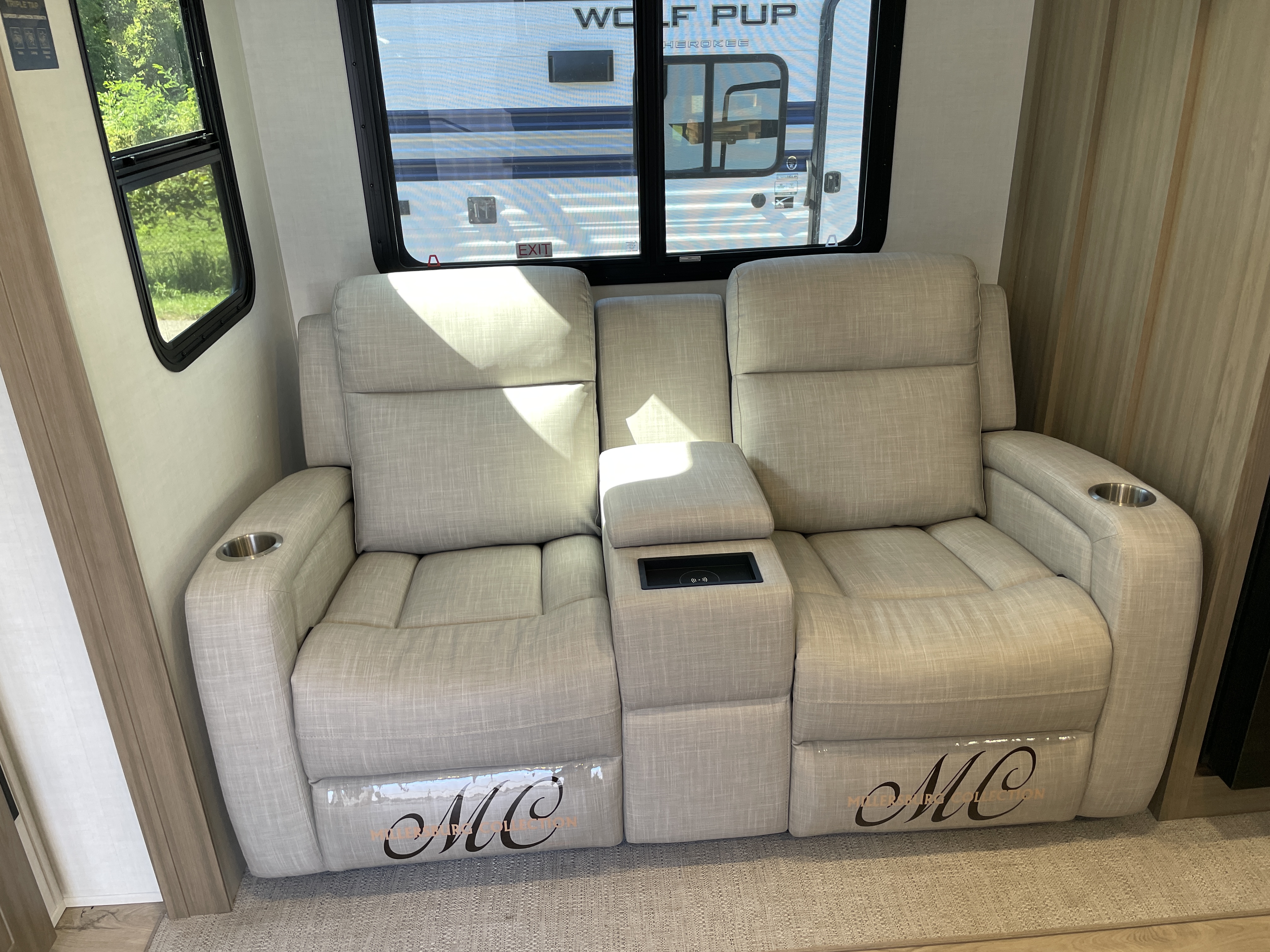 2027 Forest River Rockwood Mini Lite 2523MBR - Image 10