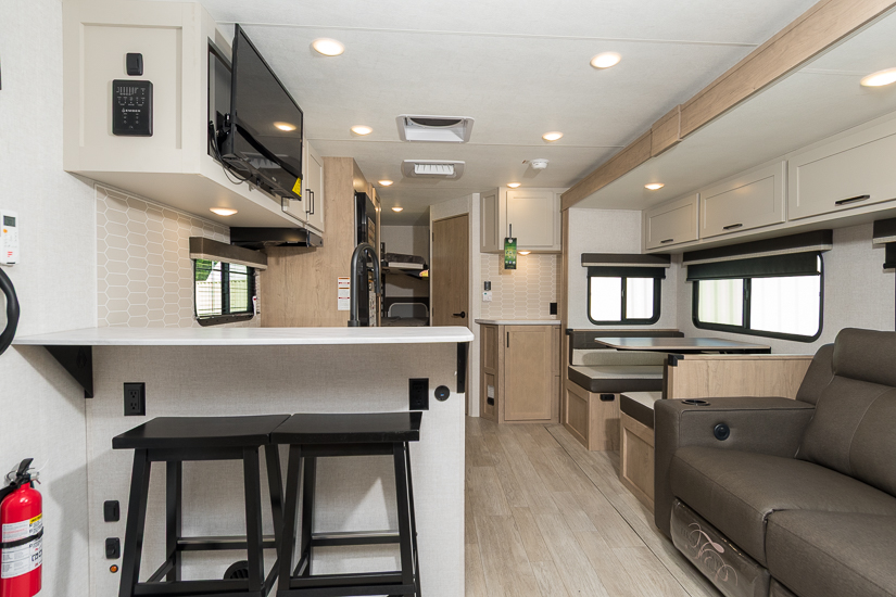 2027 Ember RV E-Series 26ETS - Image 23