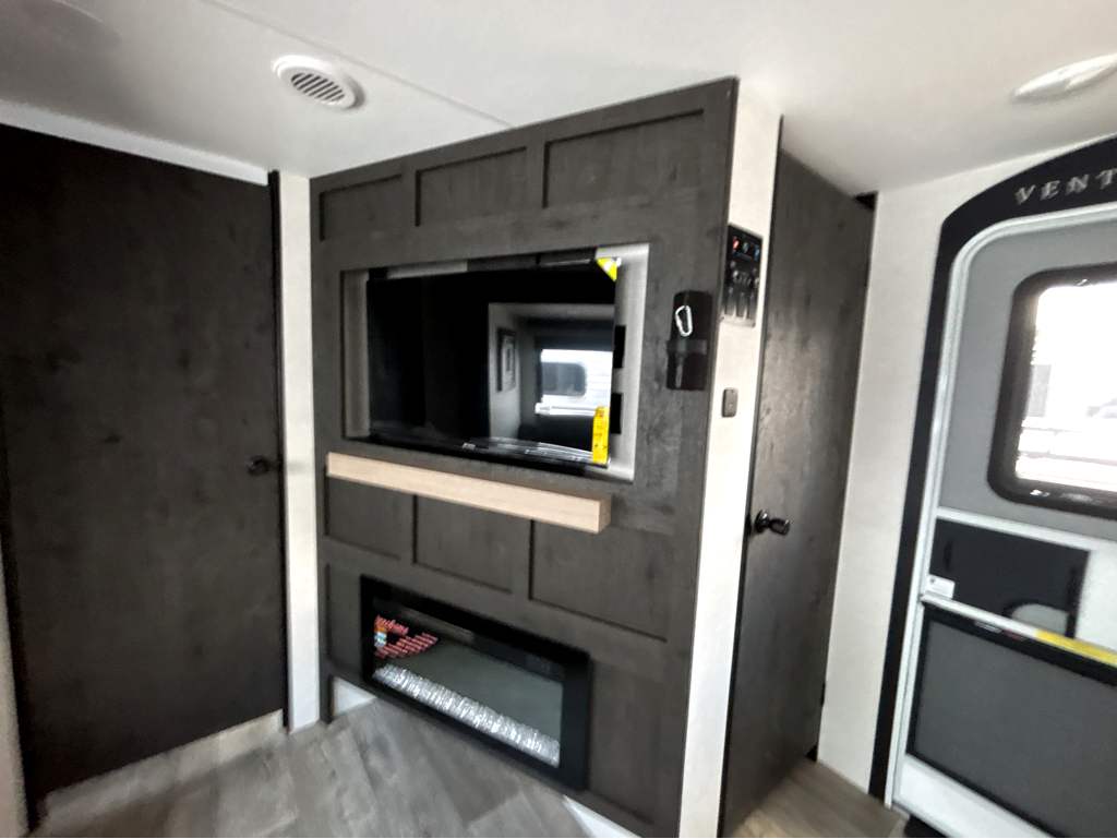 2026 VENTURE RV SIENNA 251VRB - Image 20