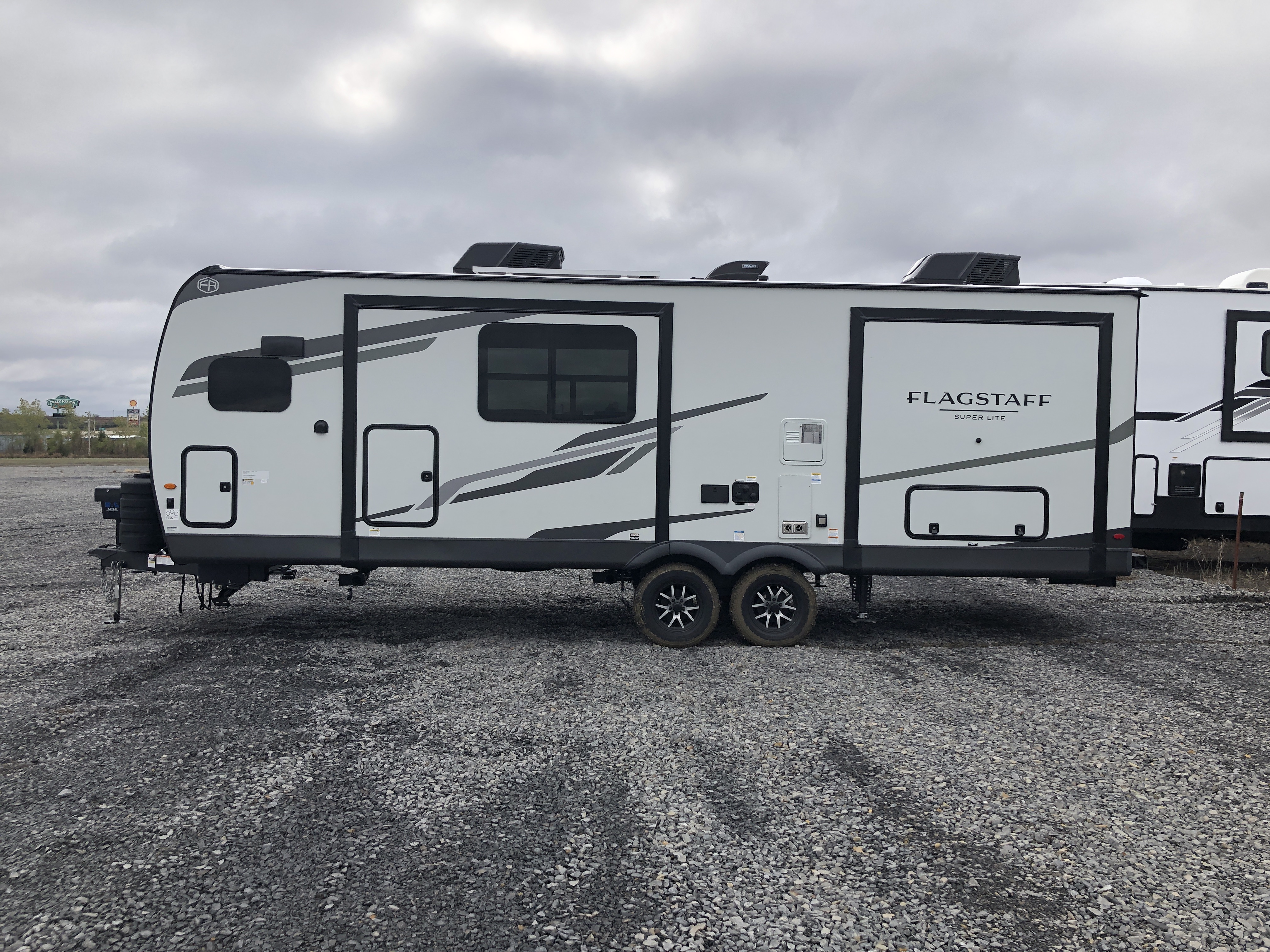 2026 Forest River Flagstaff Super Lite 26SFK - Image 4