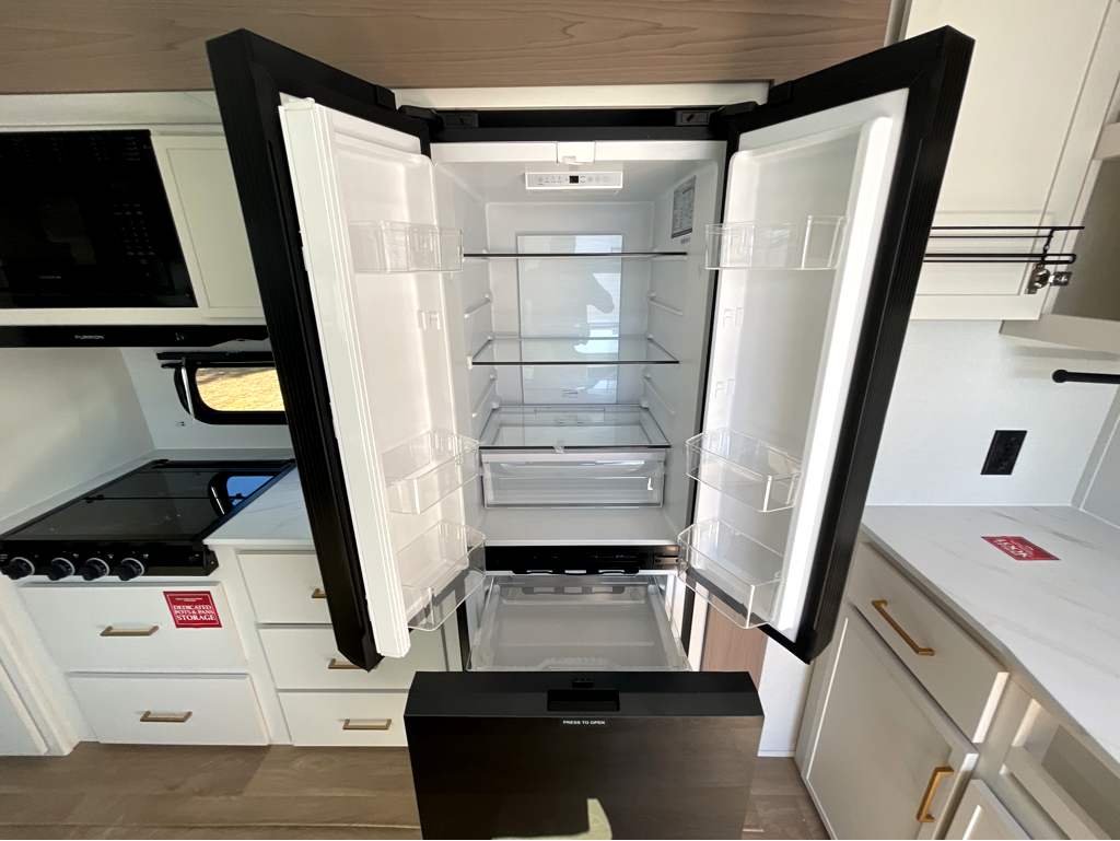 2026 GRAND DESIGN TRANSCEND 26RBX - Image 18