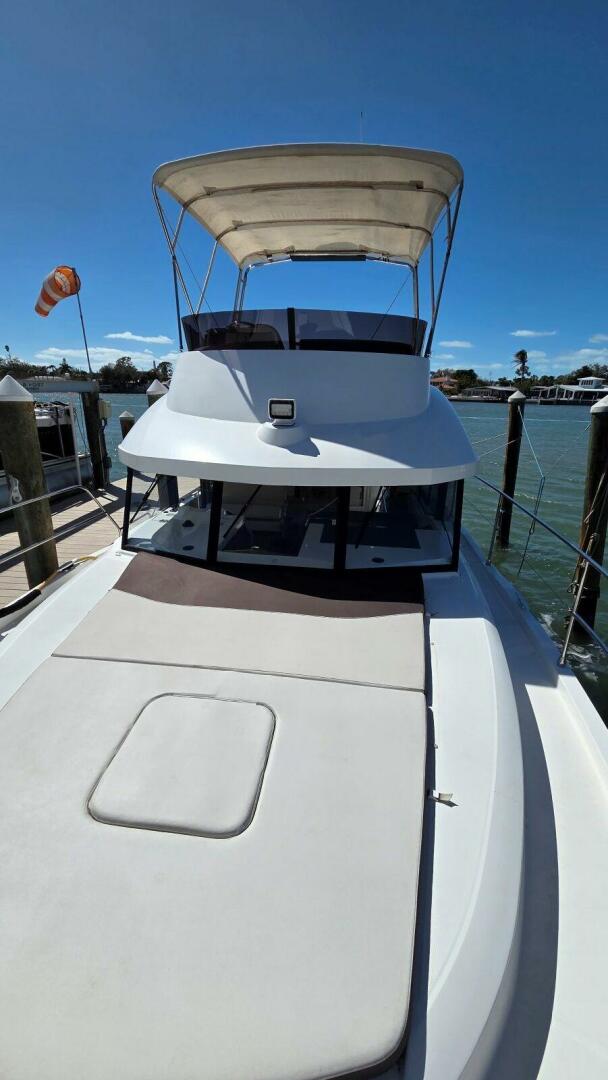 2019 Beneteau Swift Trawler 35 - Image 12
