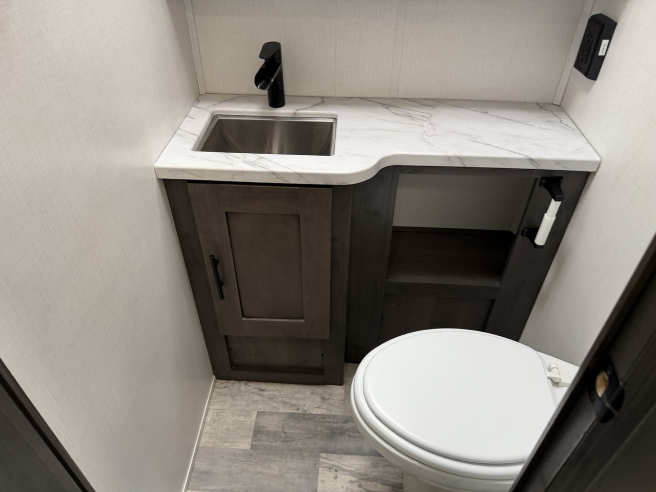 2024 Forest River FR3 30DS - Image 10