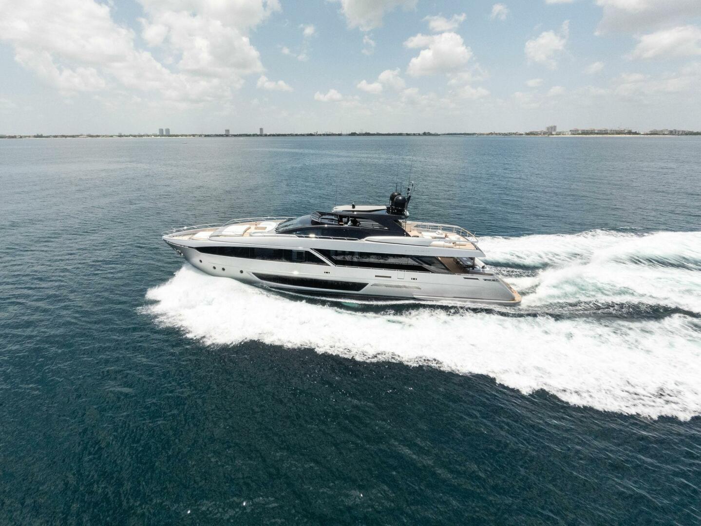 2023 Riva Dolcevita - Image 3