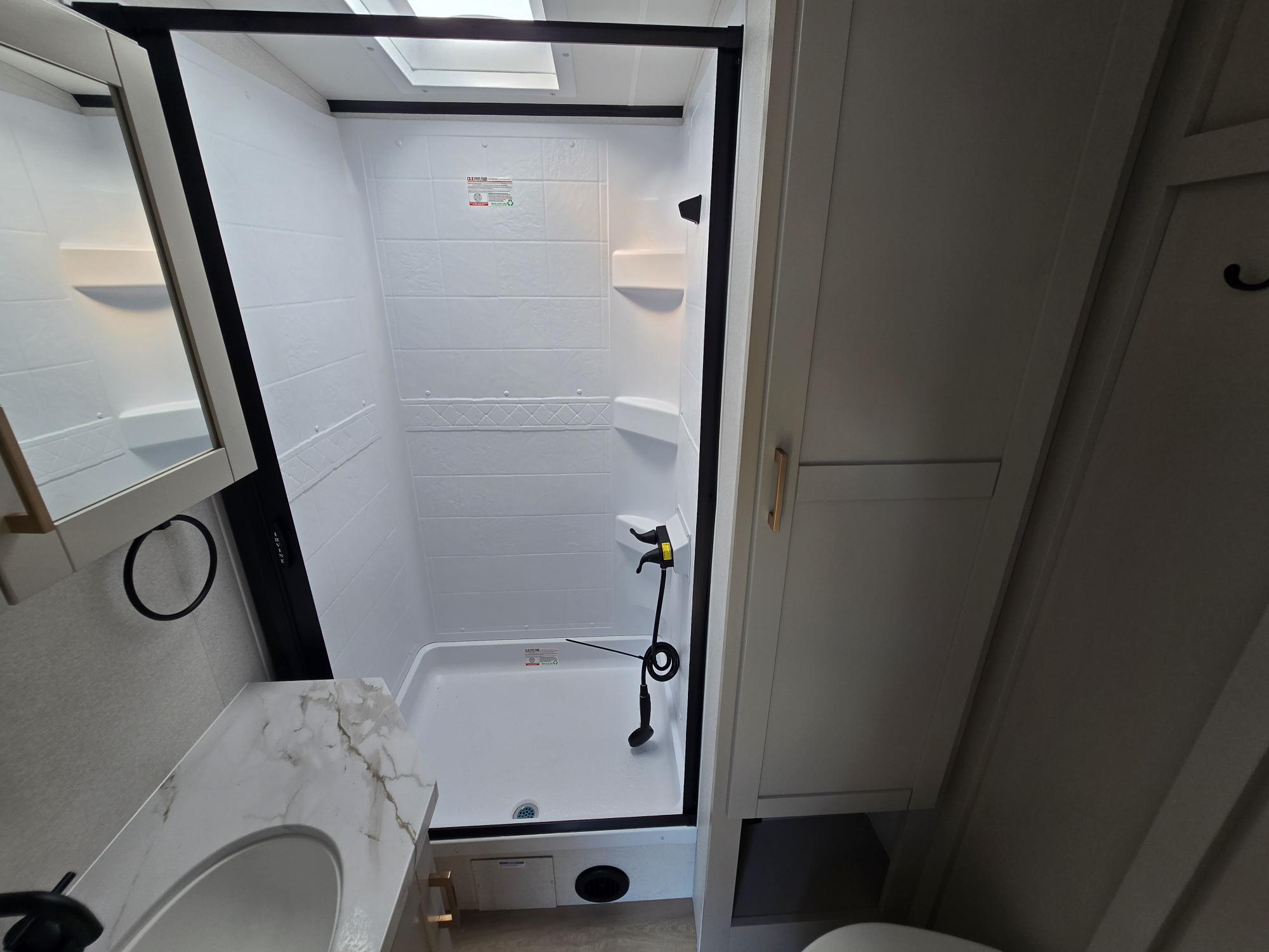 2027 JAYCO JAY FEATHER 27MK - Image 13