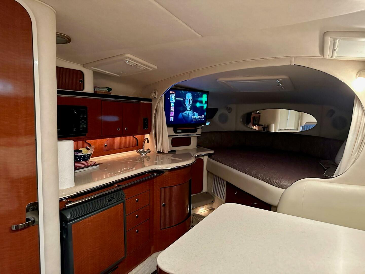 2002 Sea Ray Sundancer - Image 19