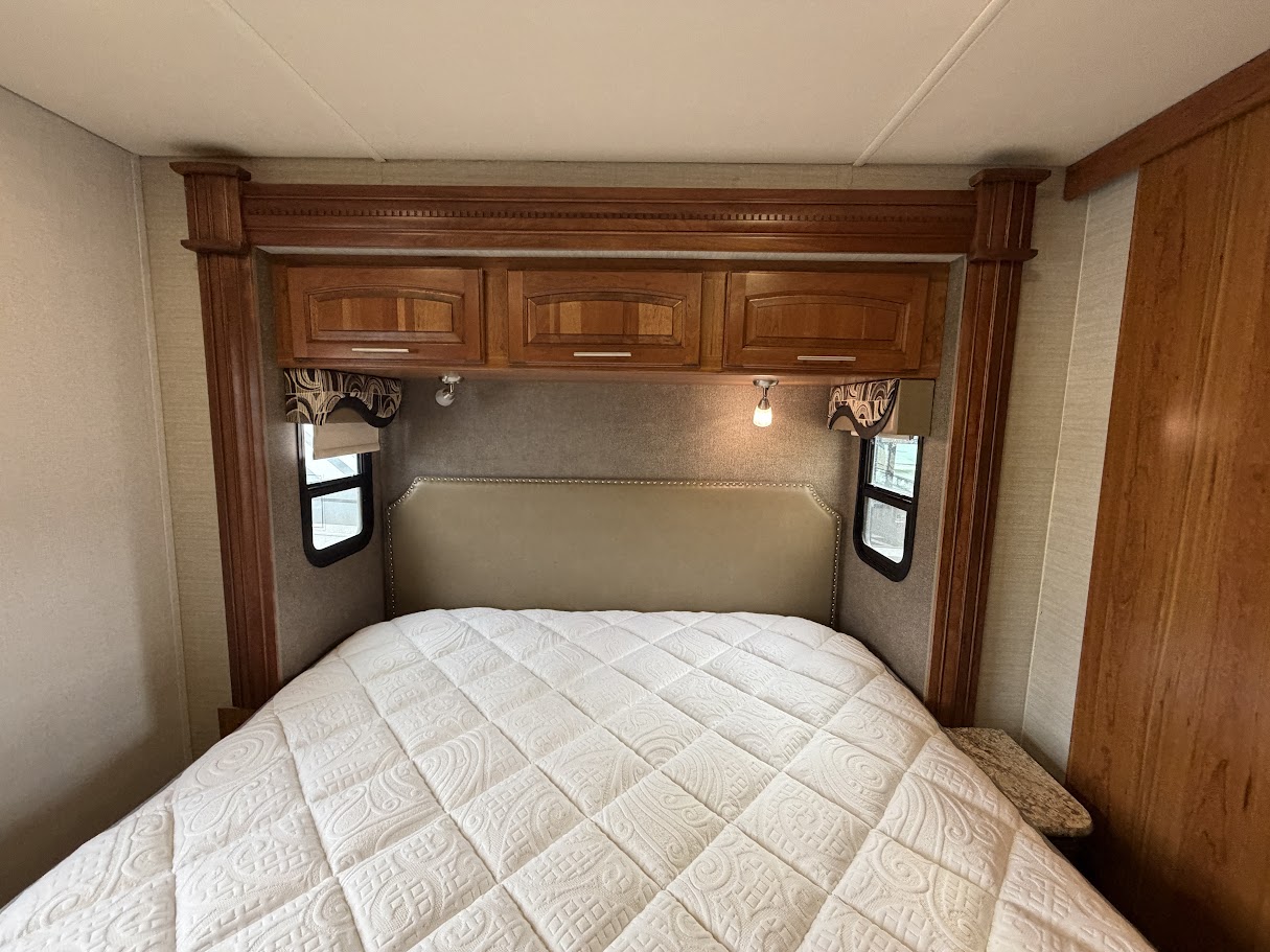 2017 JAYCO PRECEPT 35S - Image 37