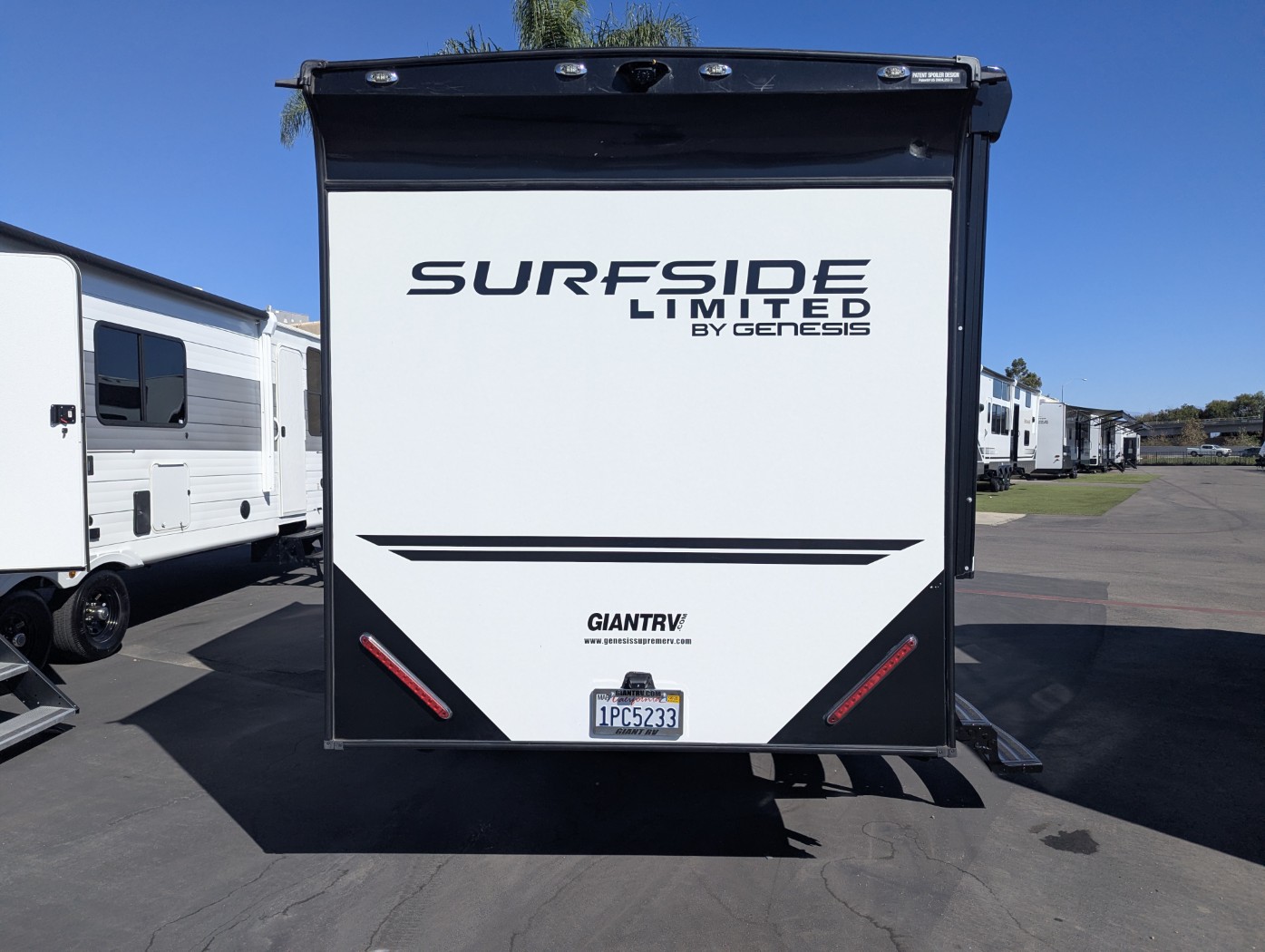 2024 Genesis Supreme Surfside Limited 19FSS - Image 5